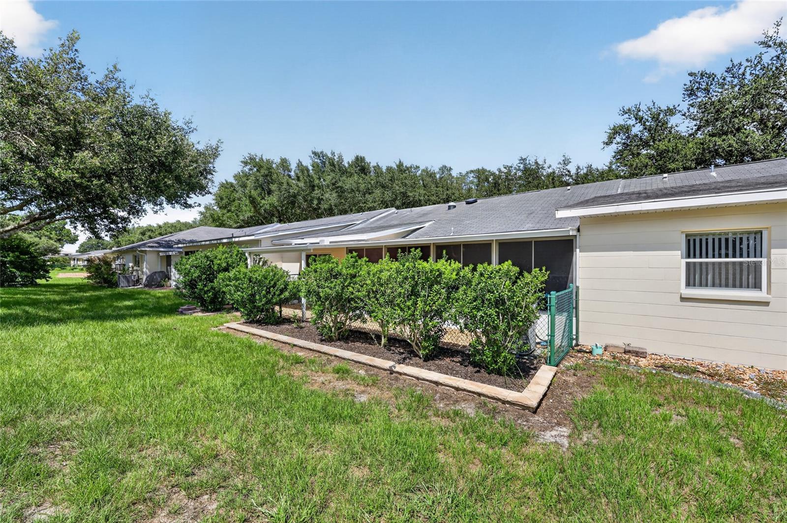 9690 Sw 95th Ter #b Property Photo 4
