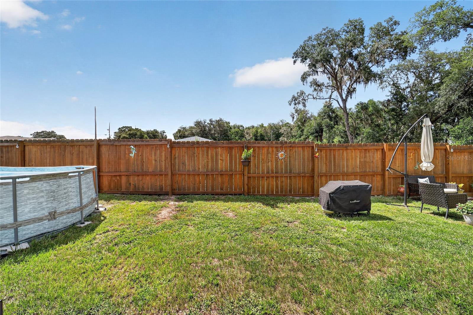 114 Locust Loop Property Photo 42