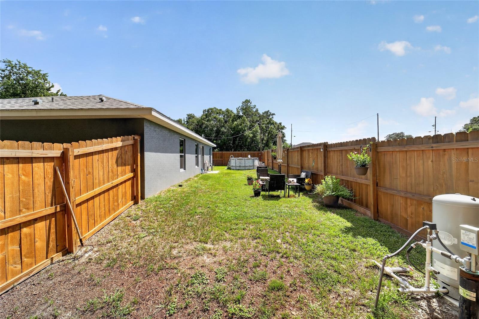 114 Locust Loop Property Photo 46