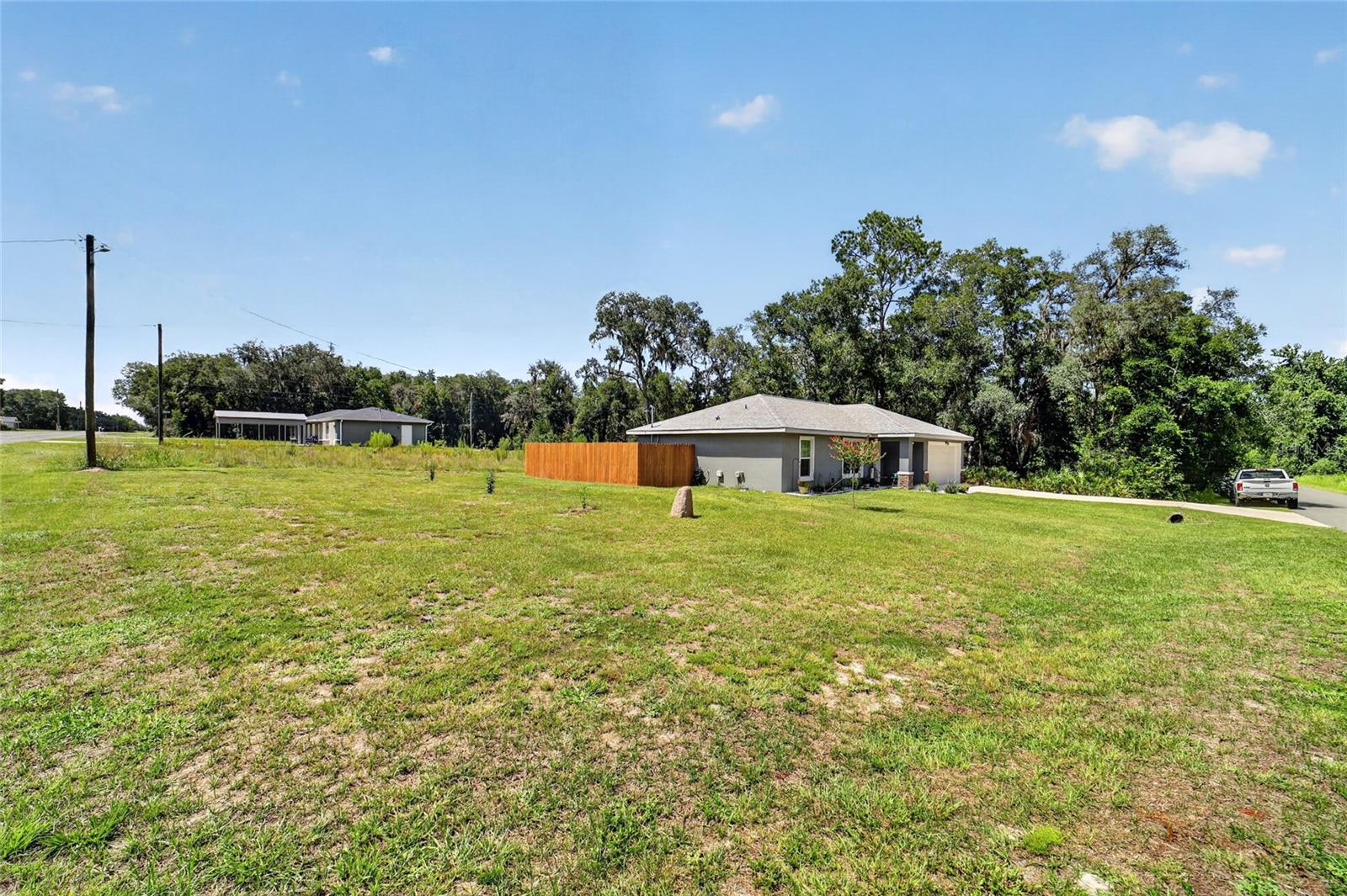 114 Locust Loop Property Photo 56