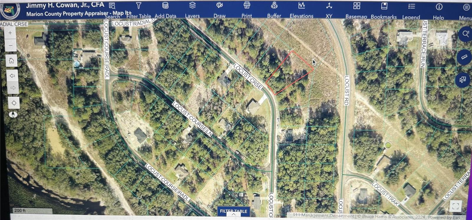 Locust Crs Property Photo 4