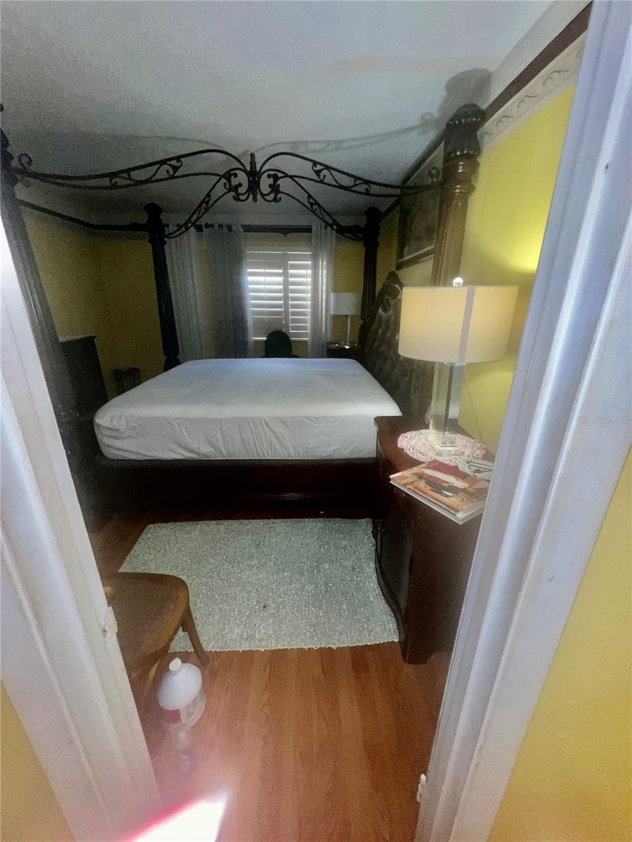 625 Midway Dr #b Property Photo 18