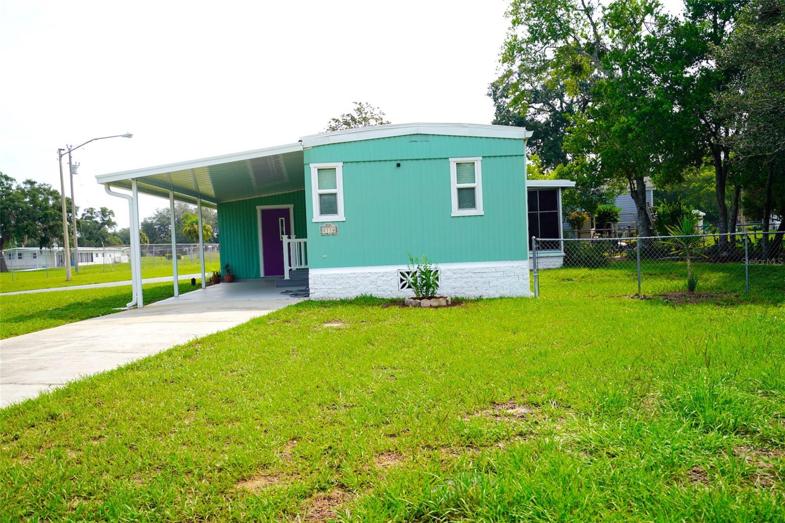 8114 Western Circle Dr Property Photo 4