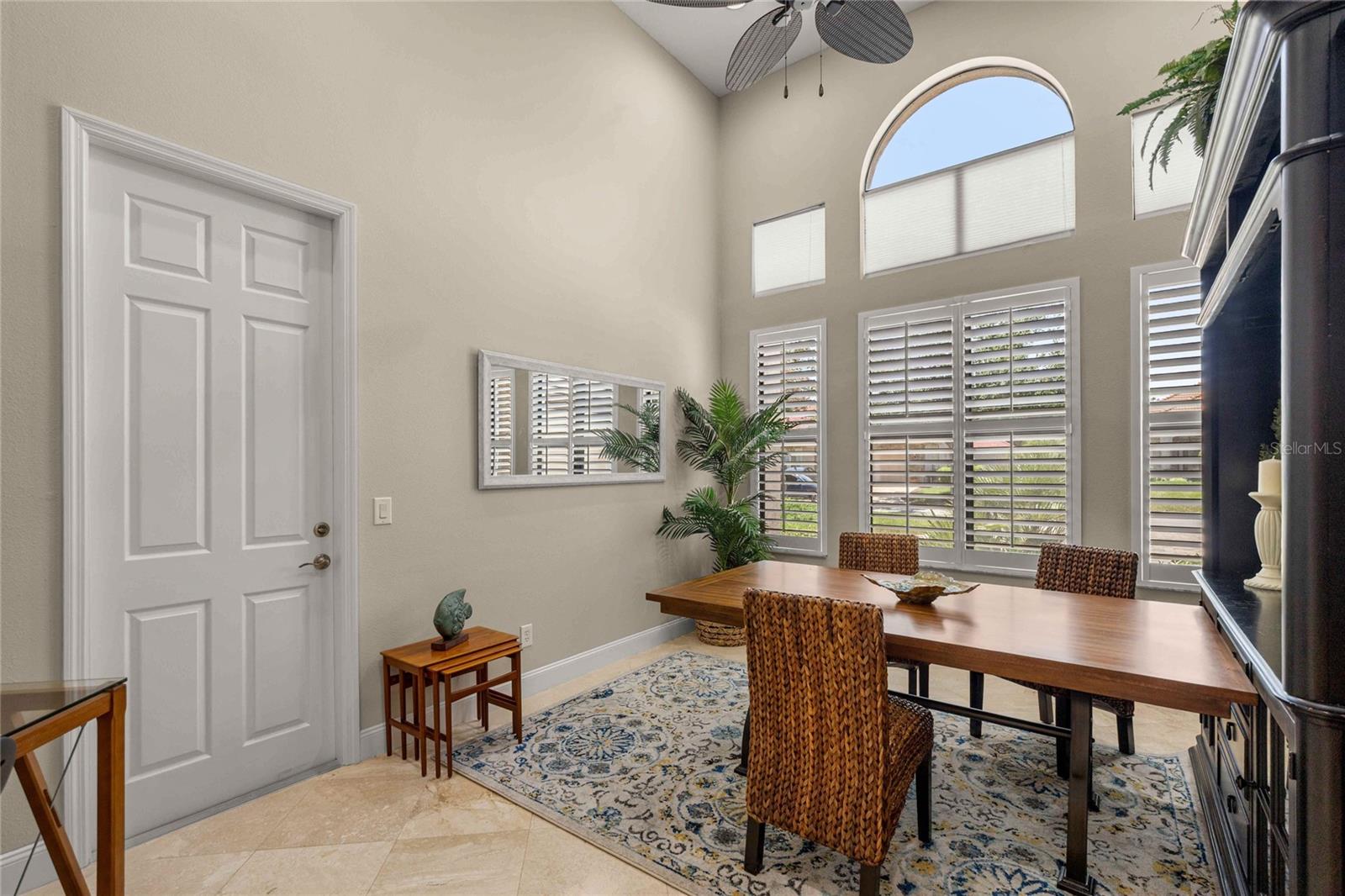 1575 N Eagle Ridge Path Property Photo 45