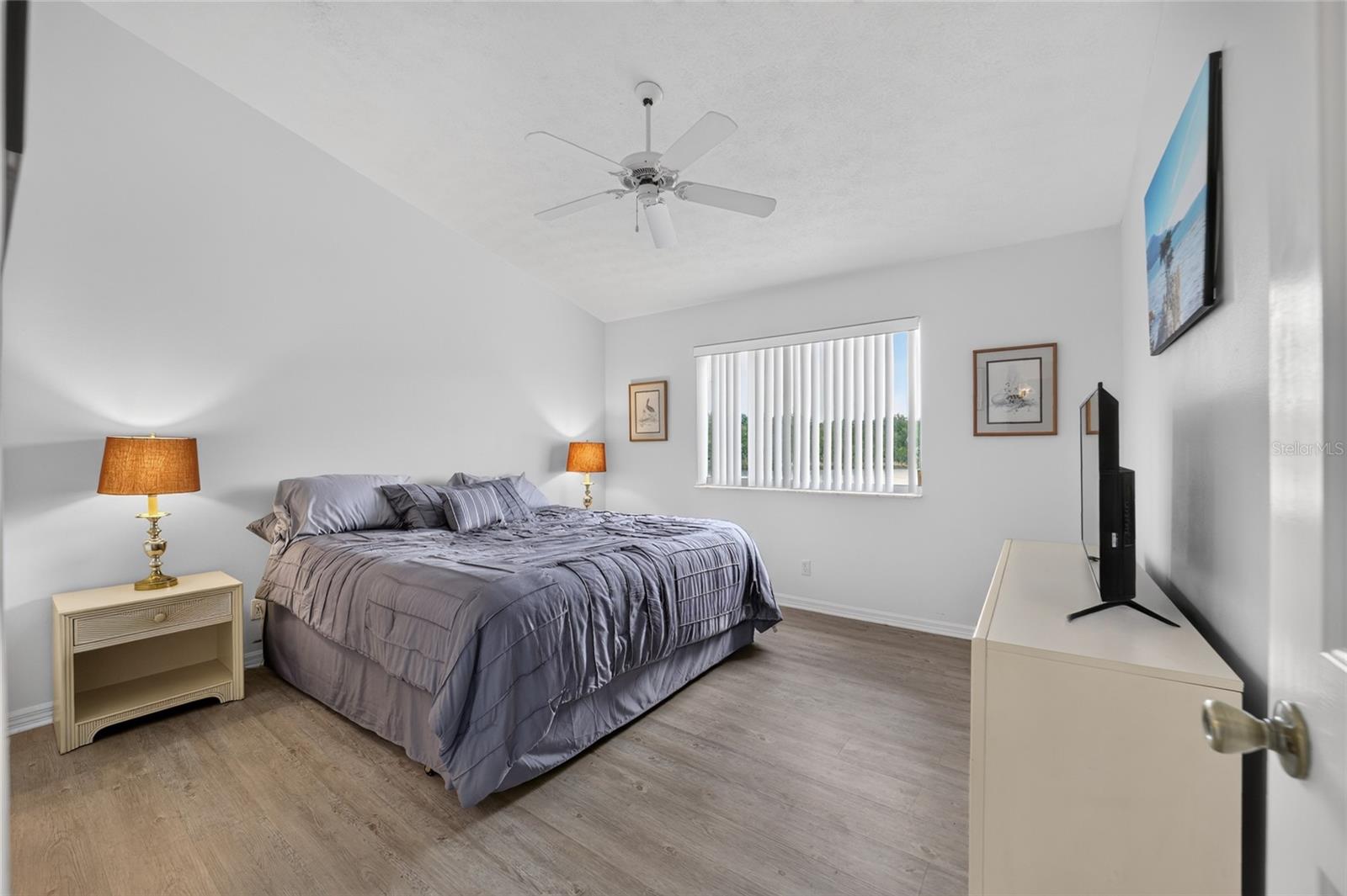 11170 W Cove Harbor Dr #121 Property Photo 22
