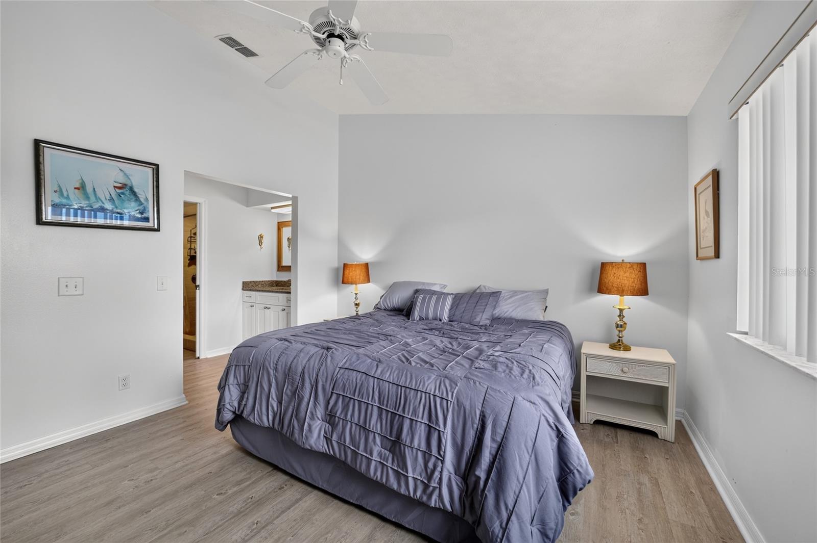11170 W Cove Harbor Dr #121 Property Photo 23