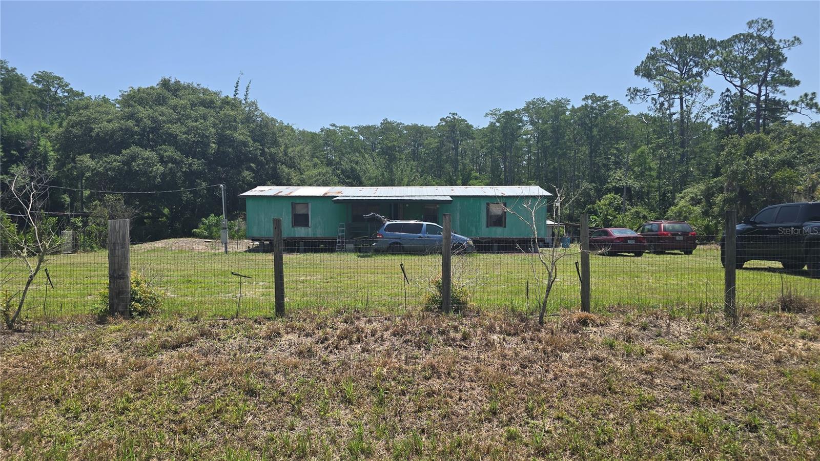 135 Starlight Rd Property Photo 1