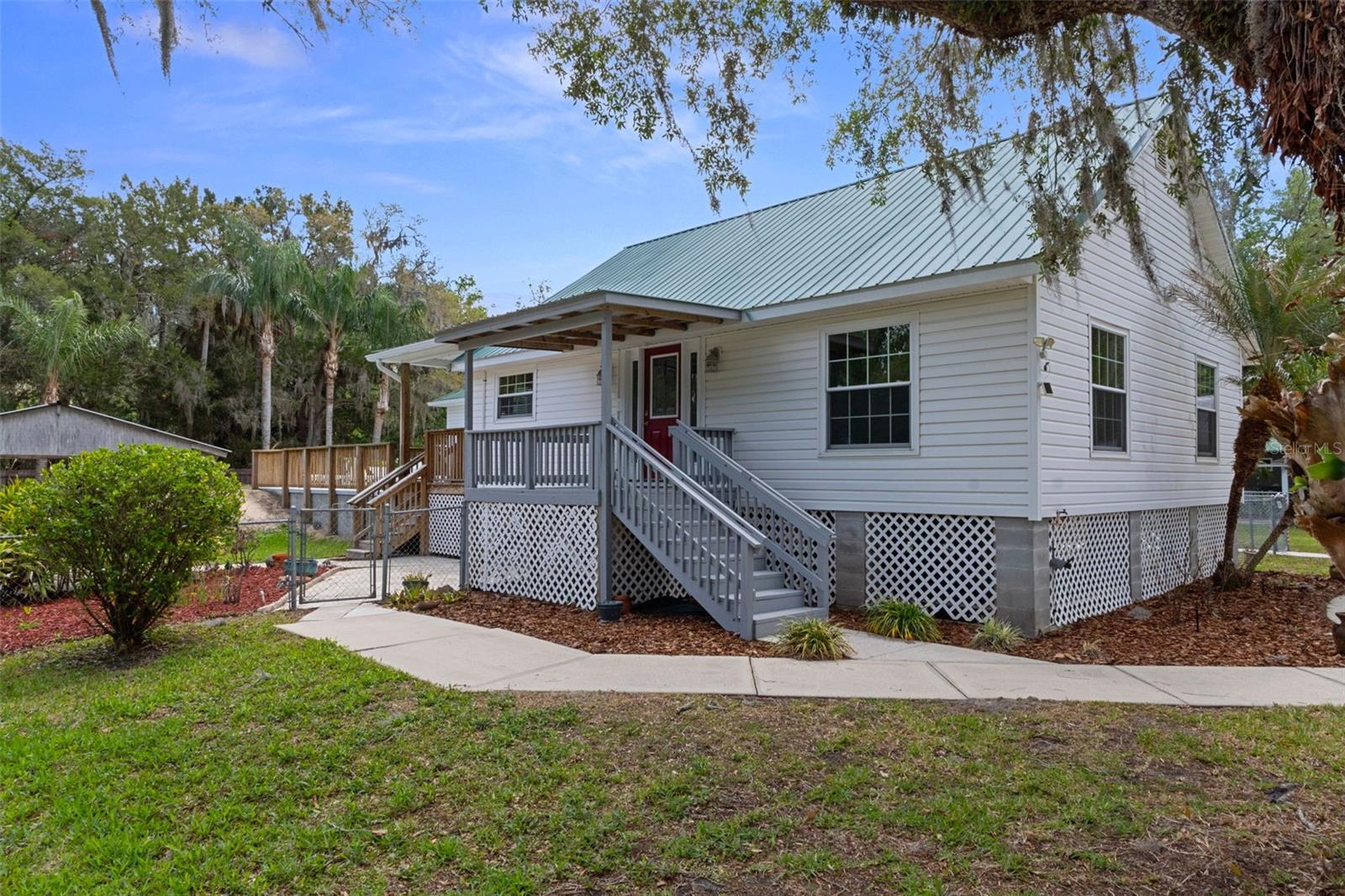 5447 S Boulevard Dr Property Photo 11