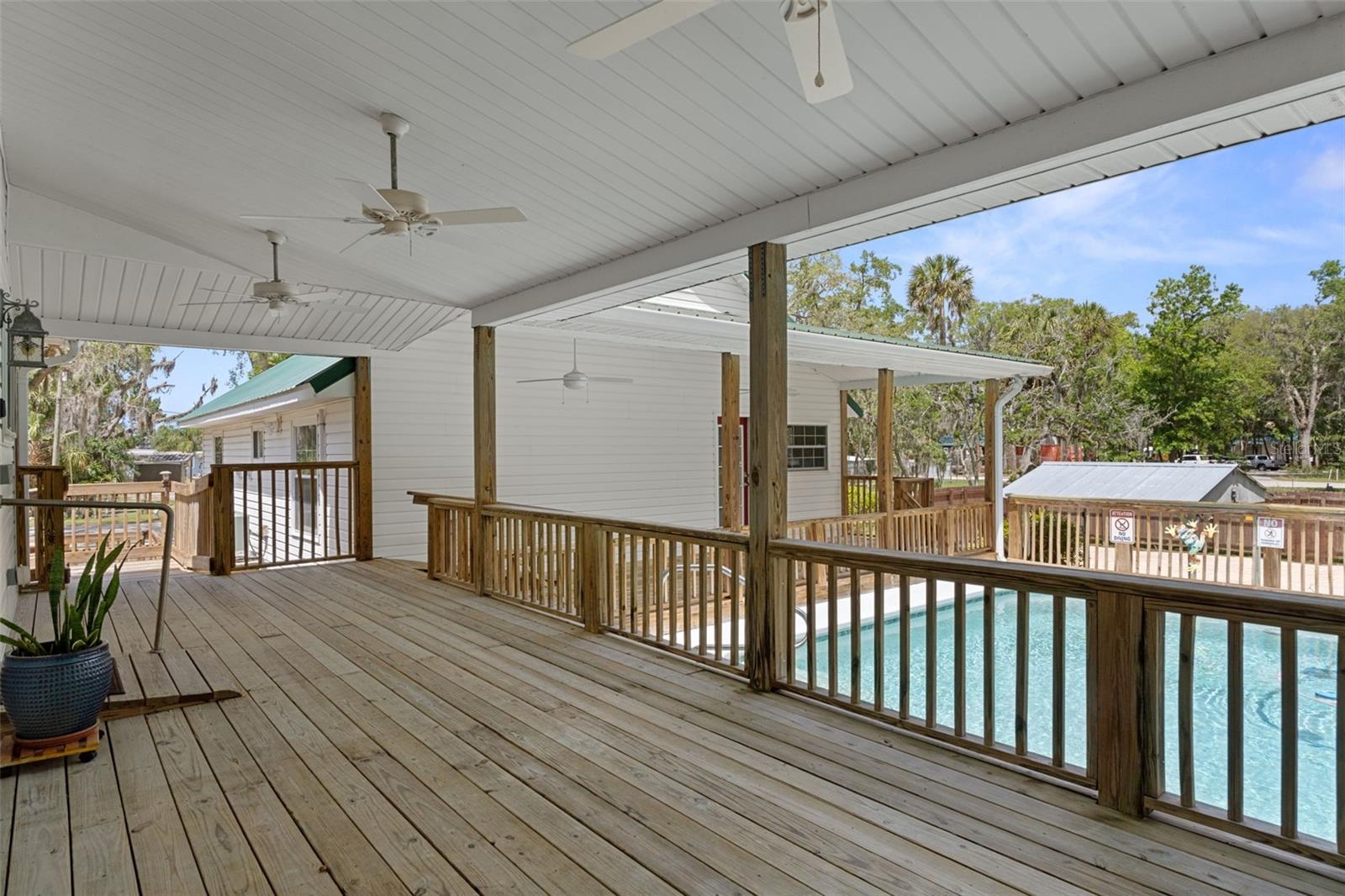 5447 S Boulevard Dr Property Photo 32