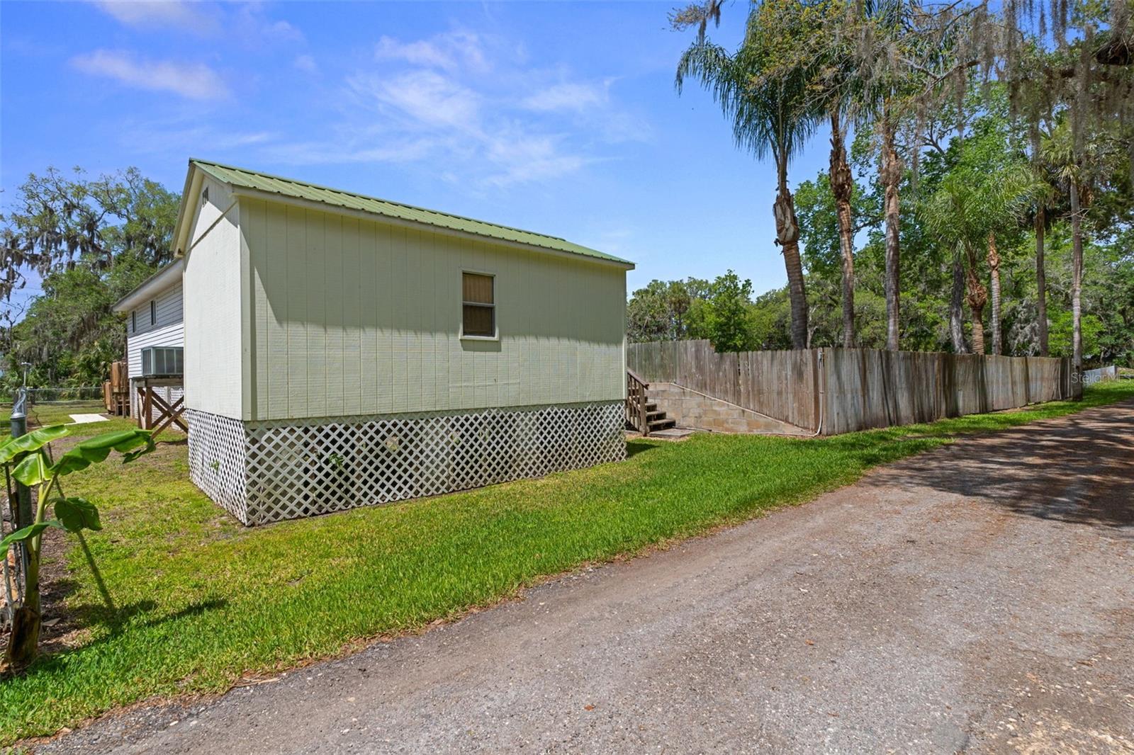 5447 S Boulevard Dr Property Photo 63