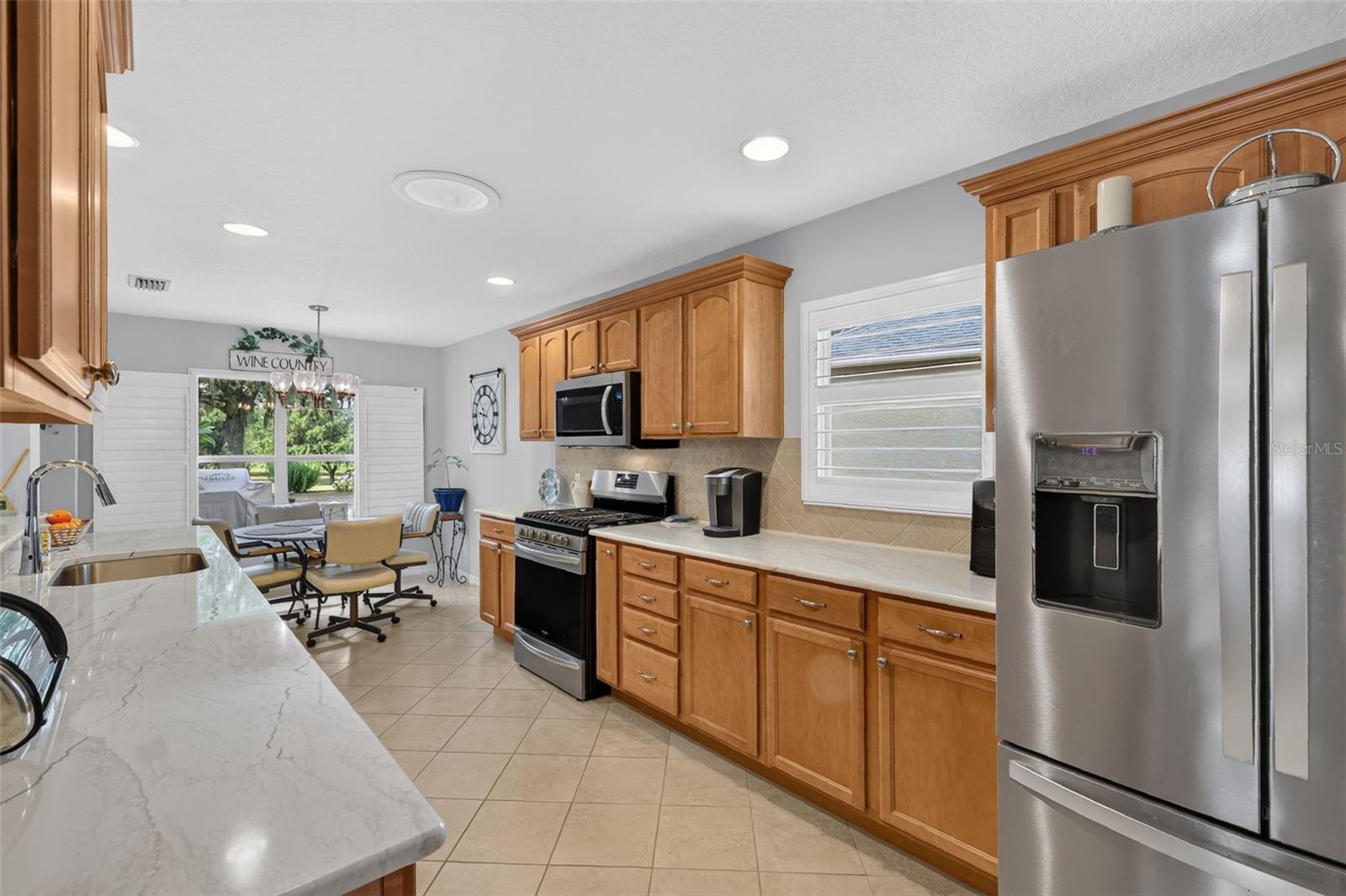 26860 White Plains Way Property Photo 15