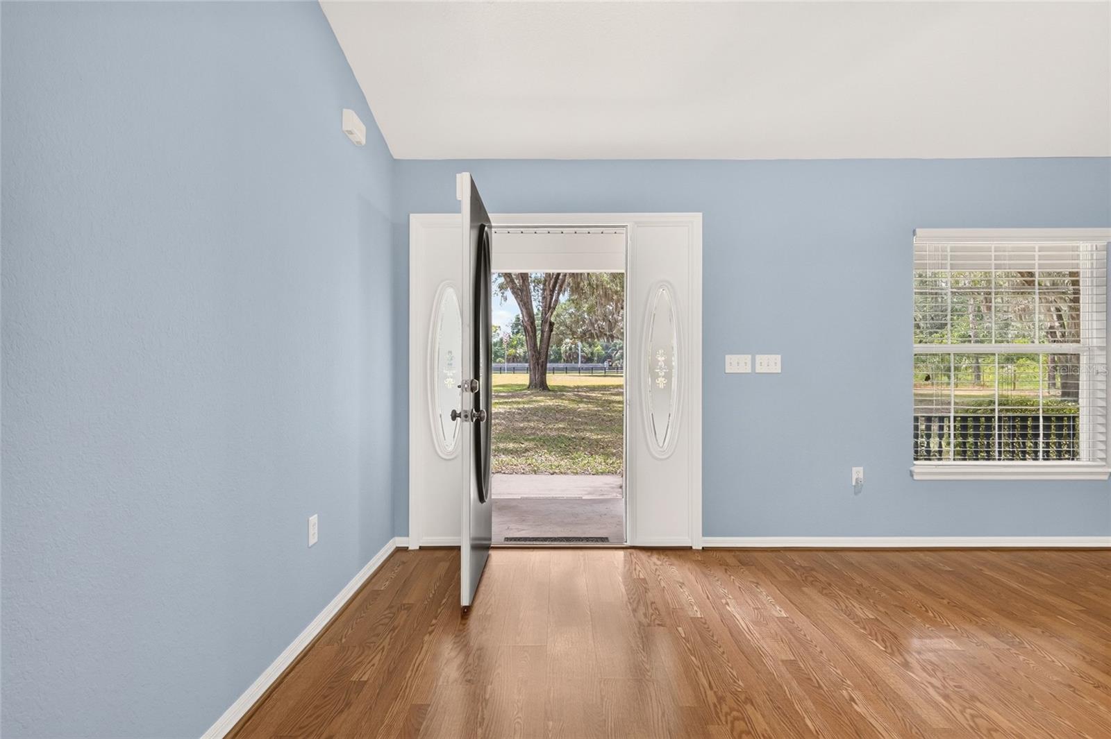 12499 E Highway 25 Property Photo 7
