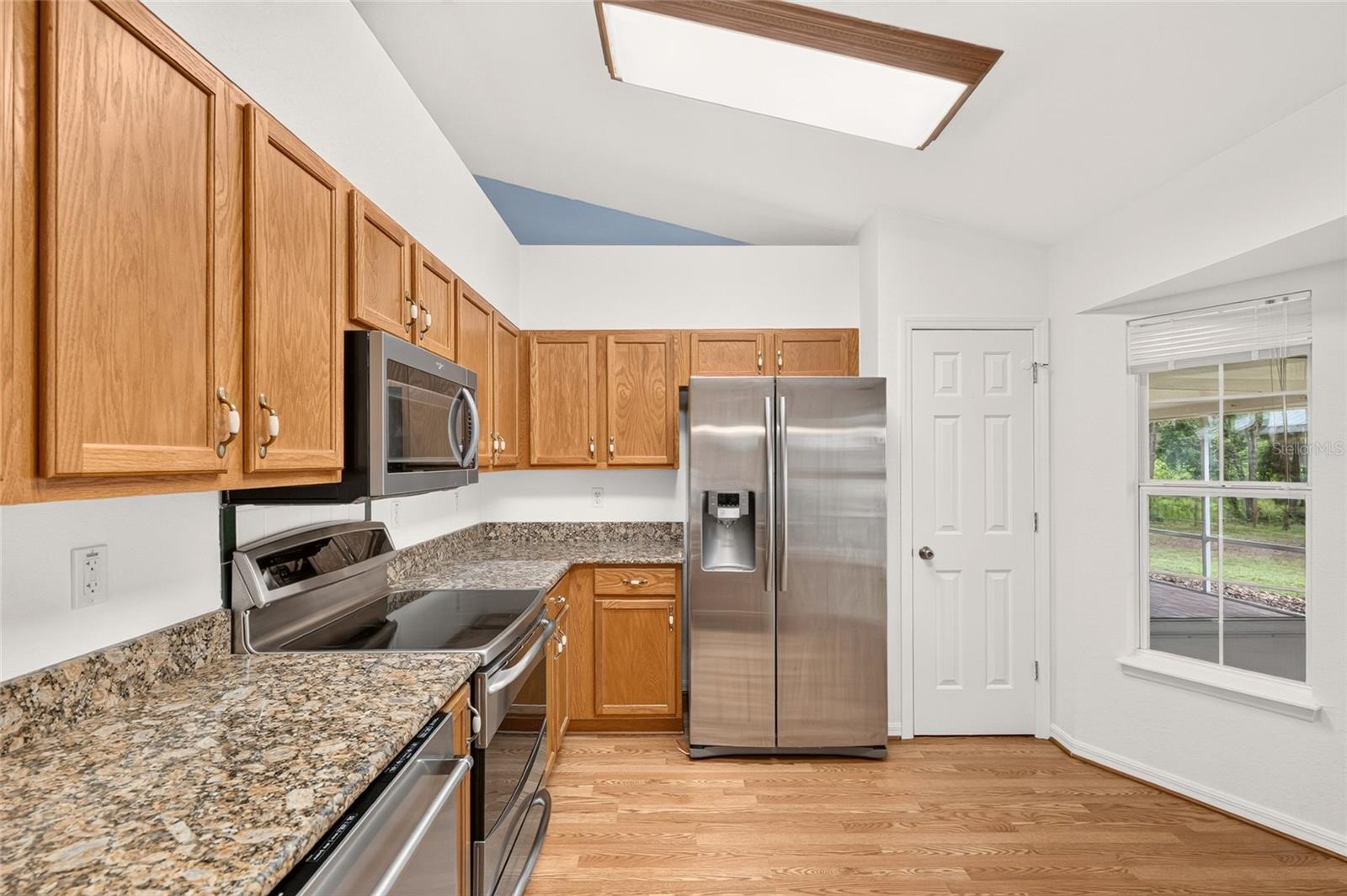 12499 E Highway 25 Property Photo 18