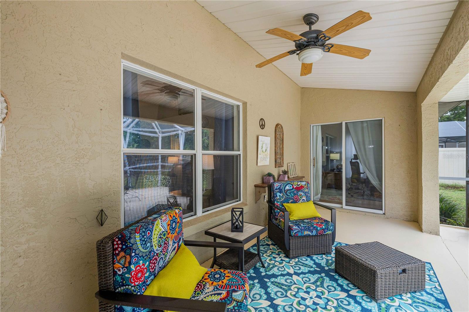 1363 Se 65th Cir Property Photo 4