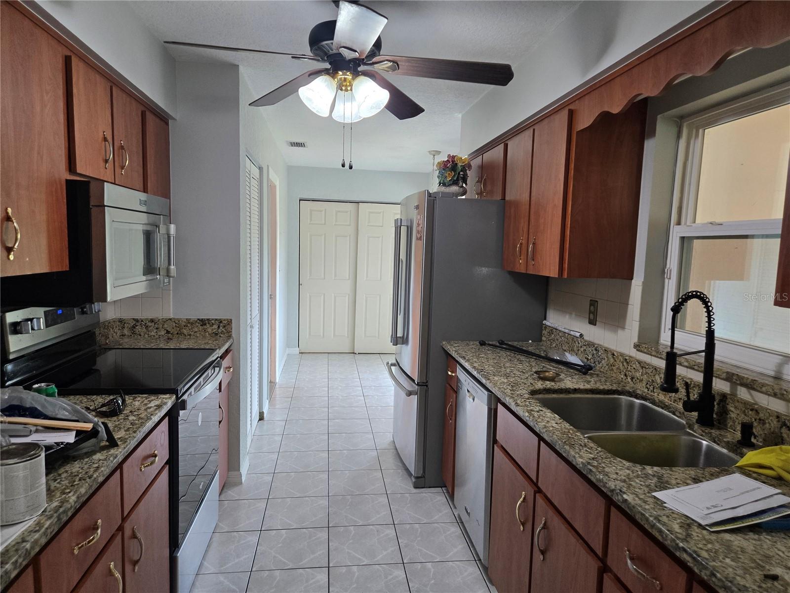 4870 Sw 147th Loop Property Photo 8