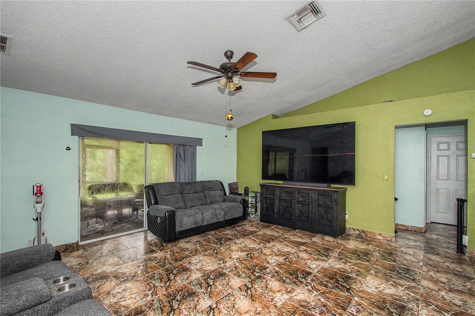 8137 Sw 138th Street Rd Property Photo 8