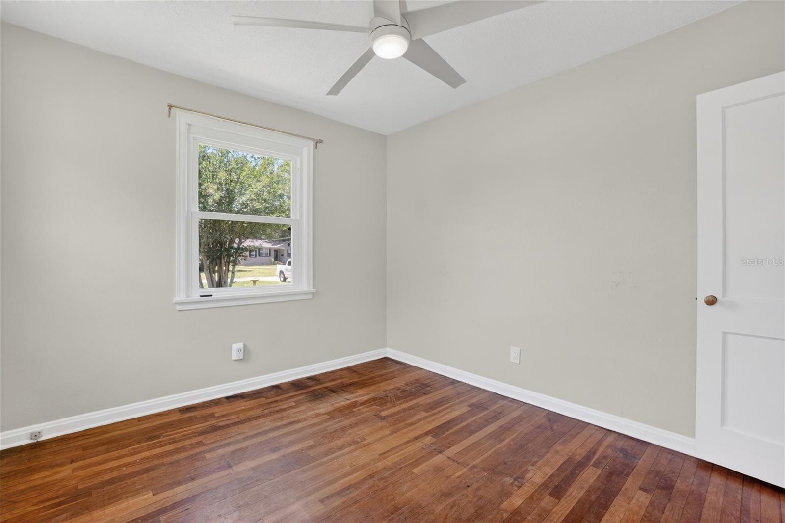 5503 Lakewood Cir E Property Photo 21