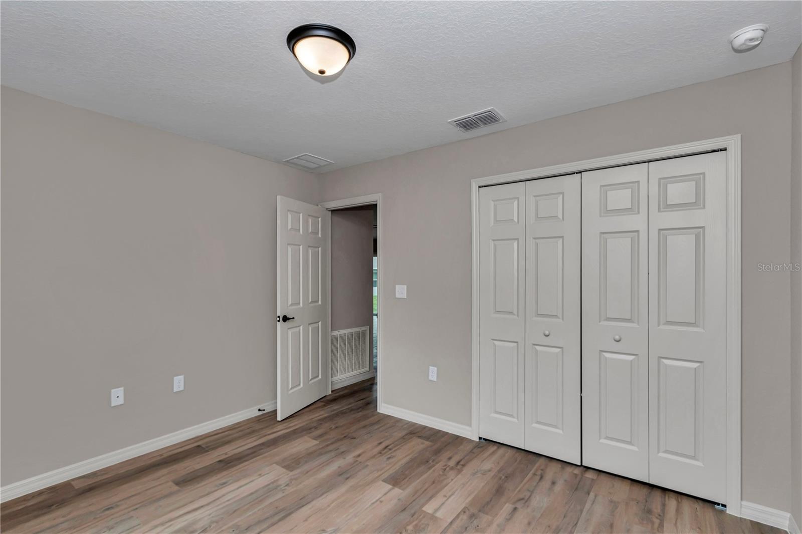 6961 Sw 151st Loop Property Photo 28