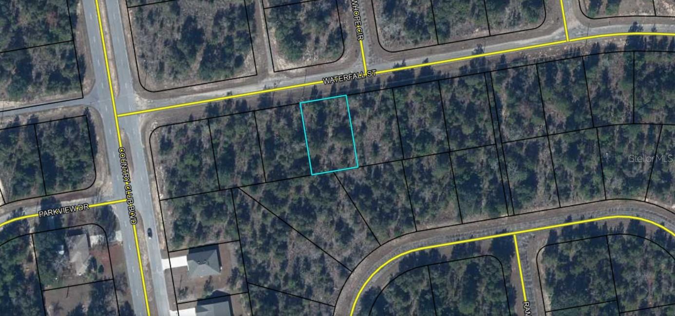 Lot 4, Unit 2, Blk 210 Waterfall St Property Photo 5