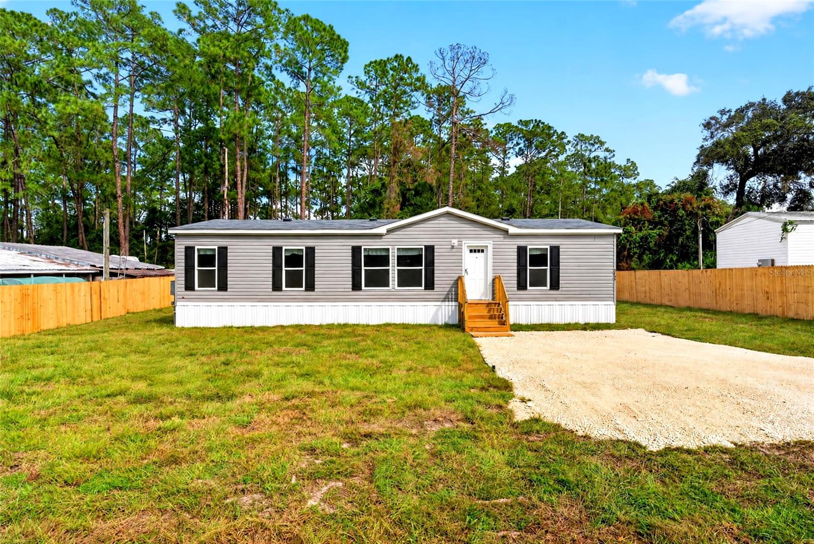 5759 Se 184 Ter Property Photo 2