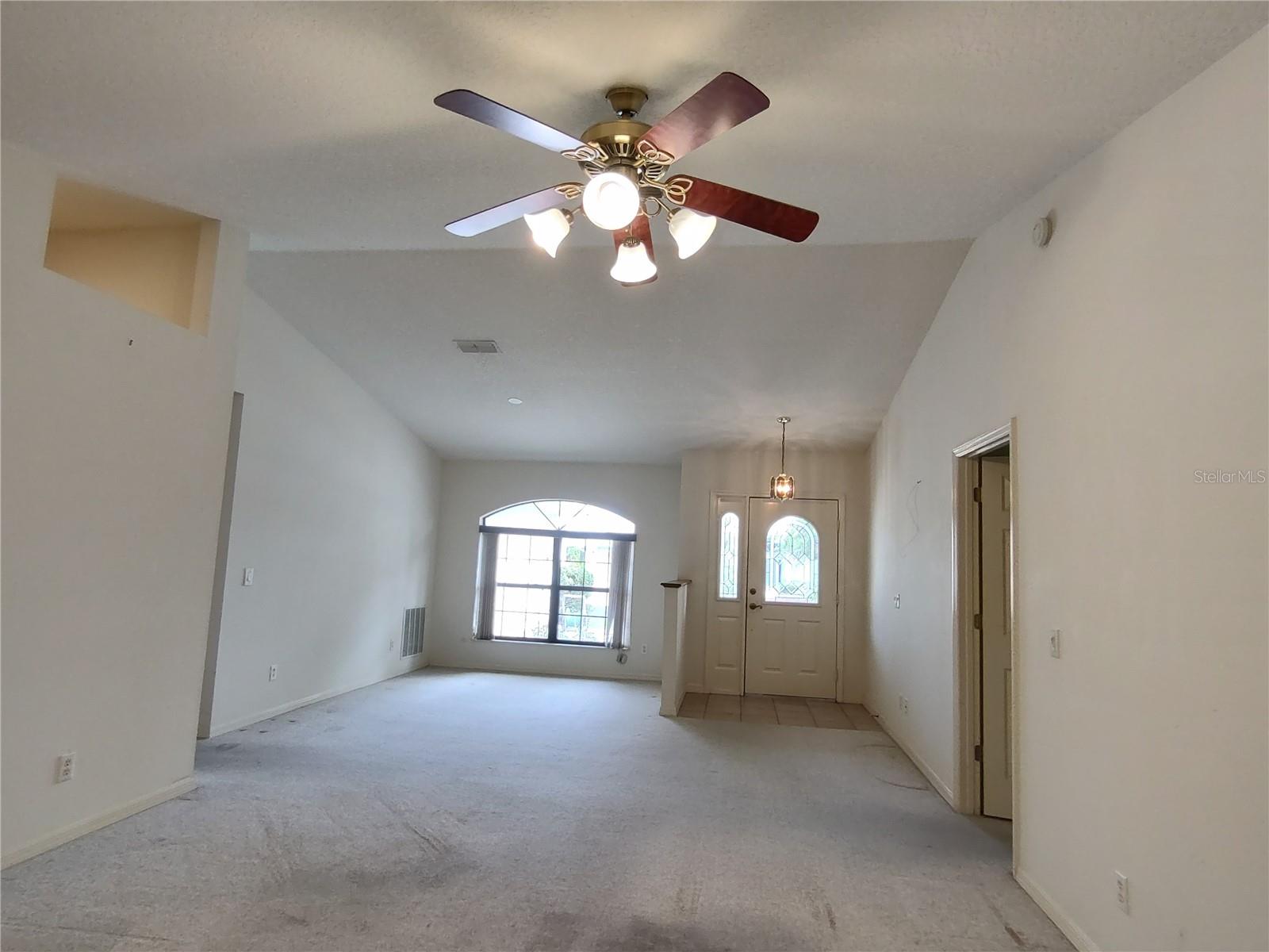 3716 E Cove Park Trl Property Photo 6
