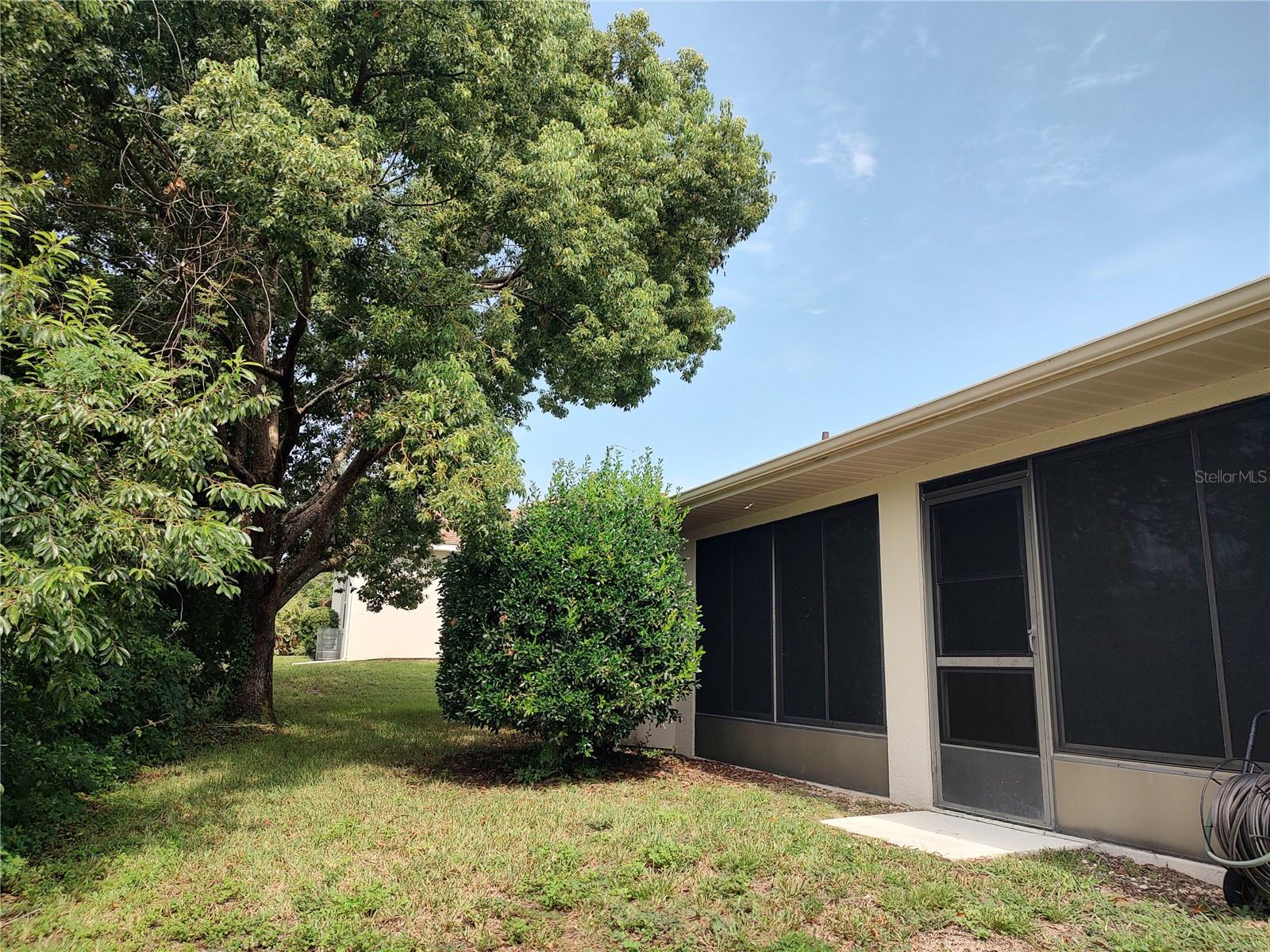 3716 E Cove Park Trl Property Photo 9