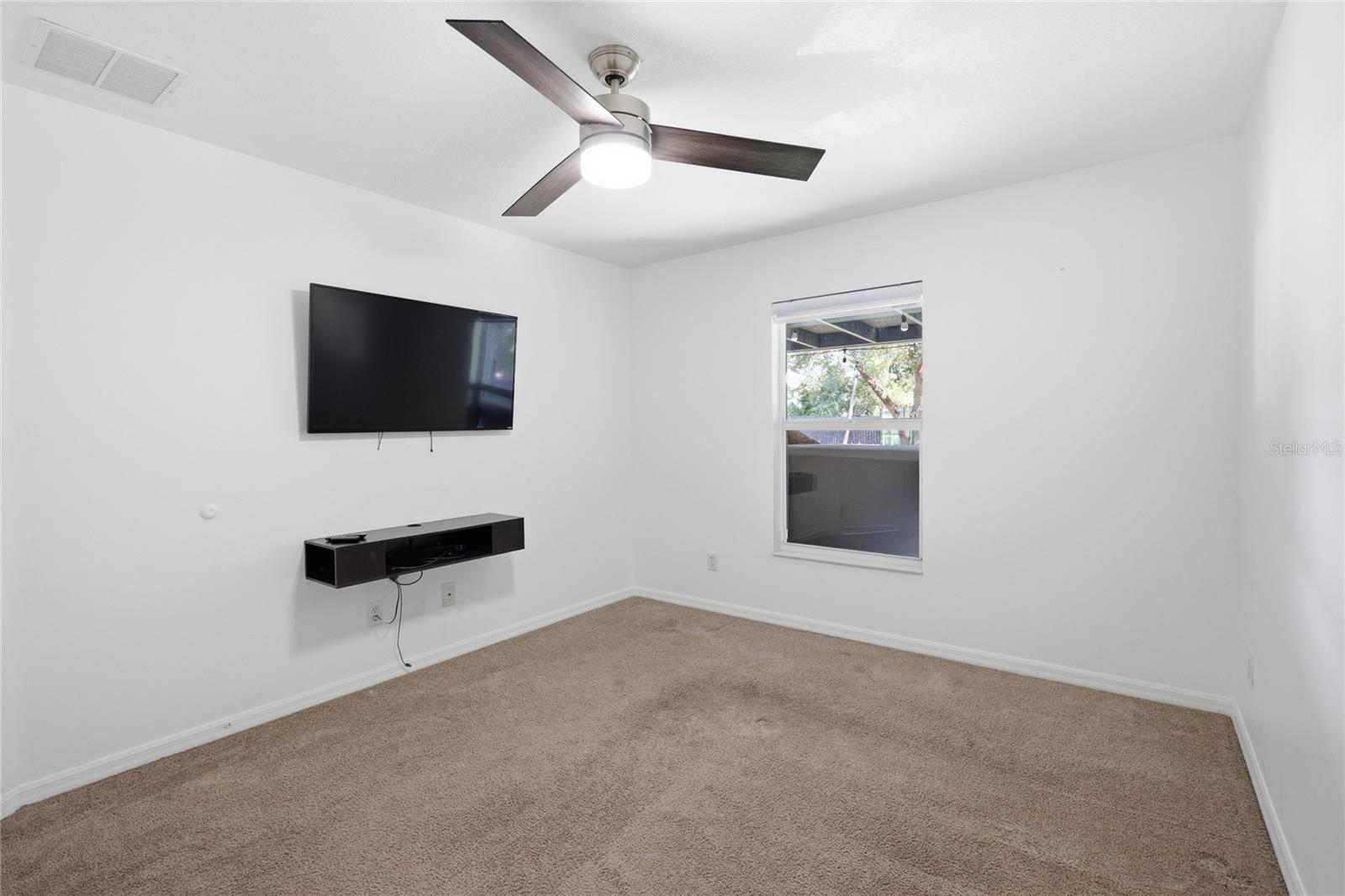 10924 Sw 48th Ter Property Photo 19