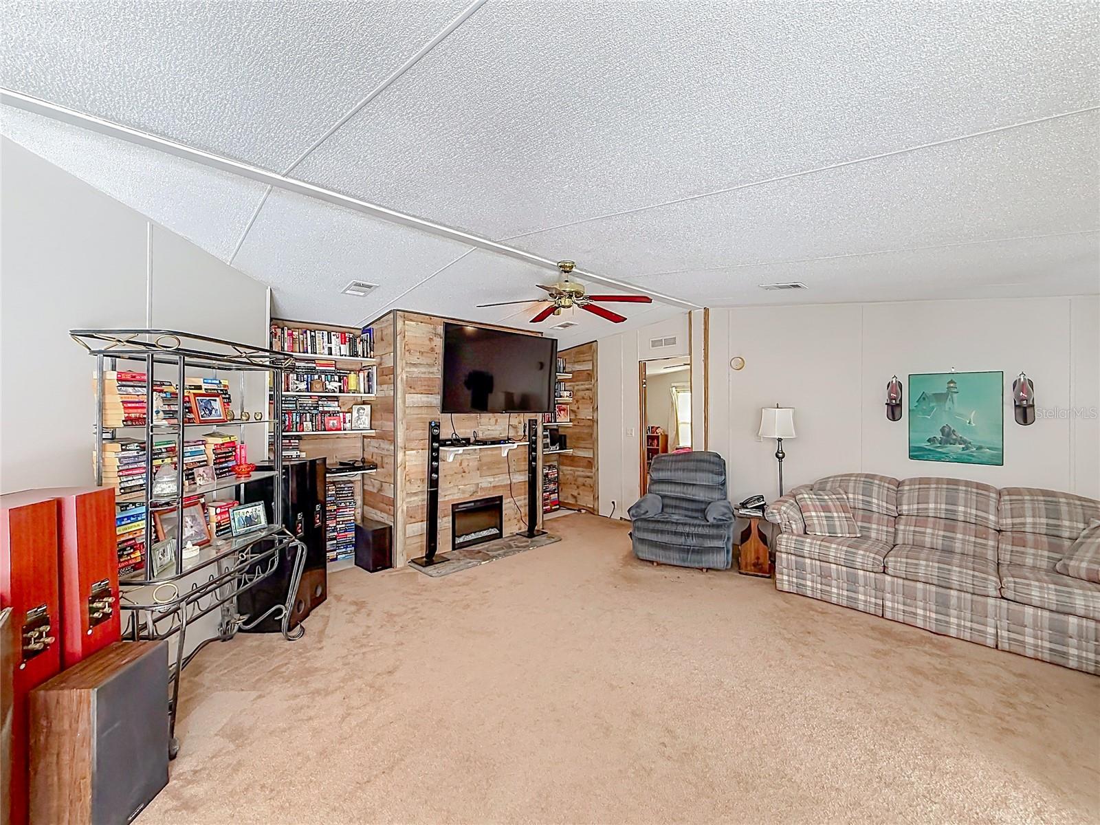 1021 Nw 111th Ct Property Photo 14