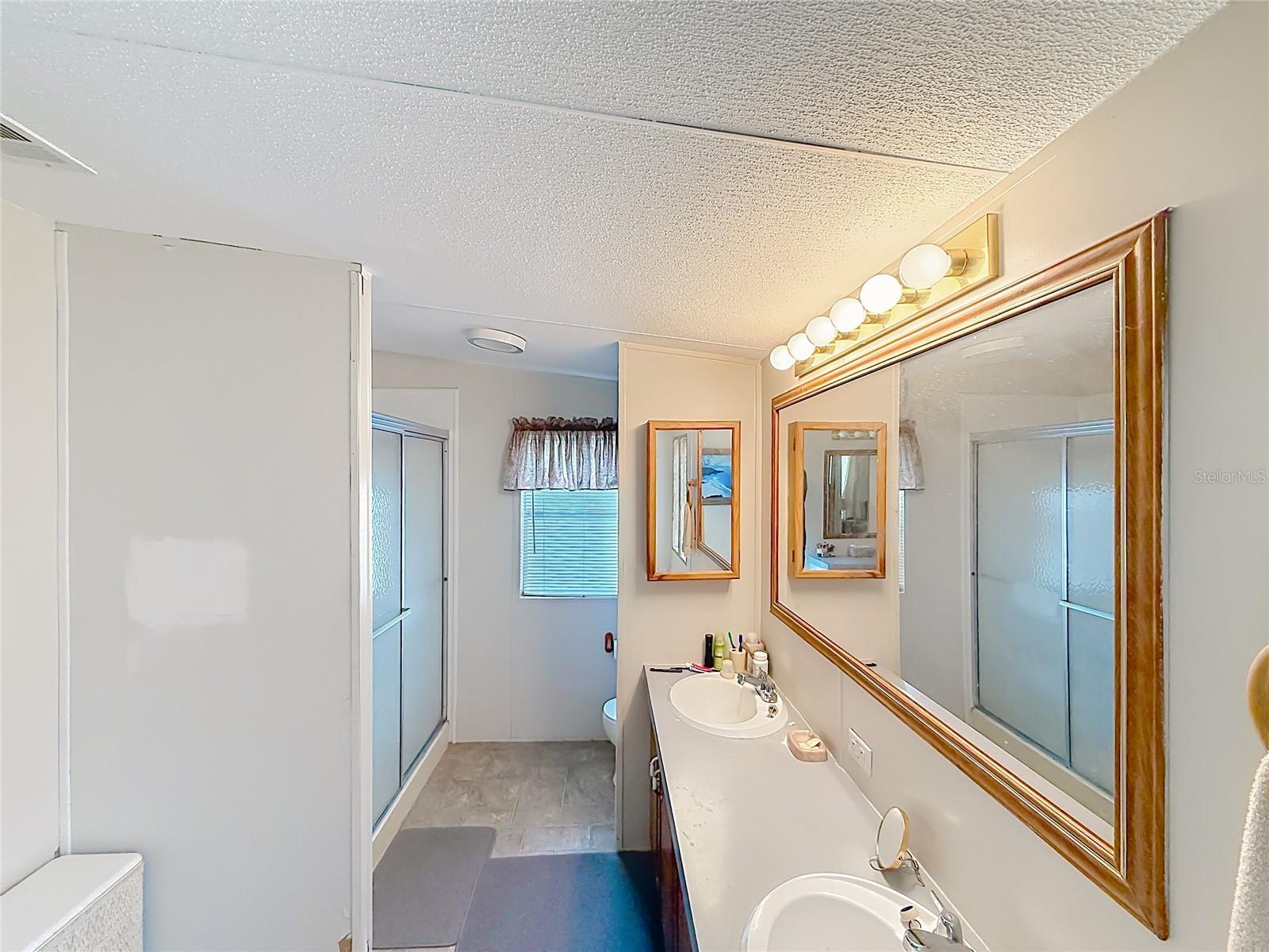 1021 Nw 111th Ct Property Photo 46