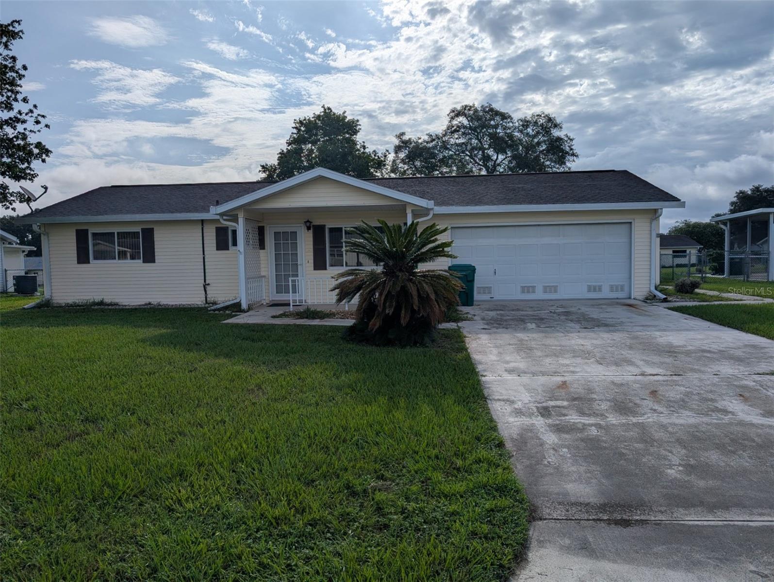 10881 SW 78TH CT Property Photo 1