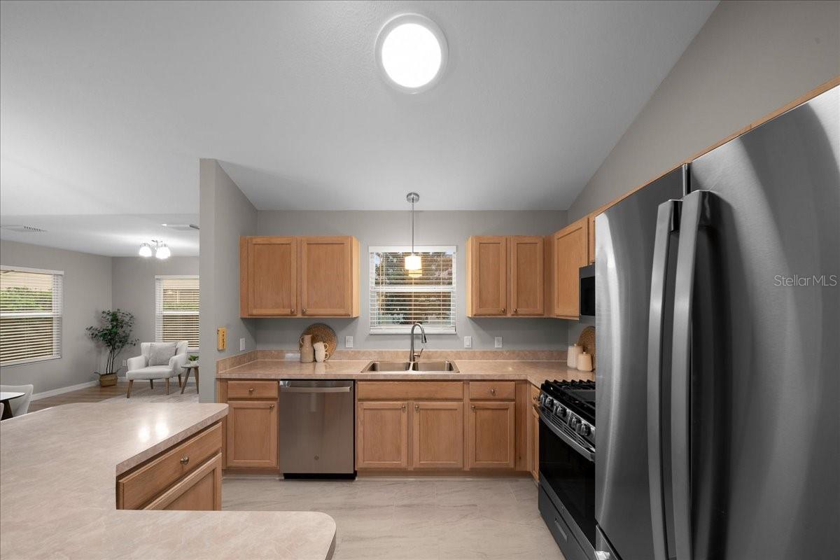 3048 Glenwood Pl Property Photo 33