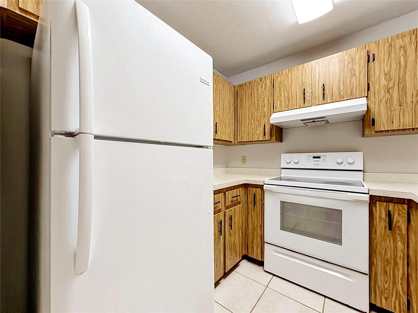 2113 Ne 38th Ave Property Photo 3