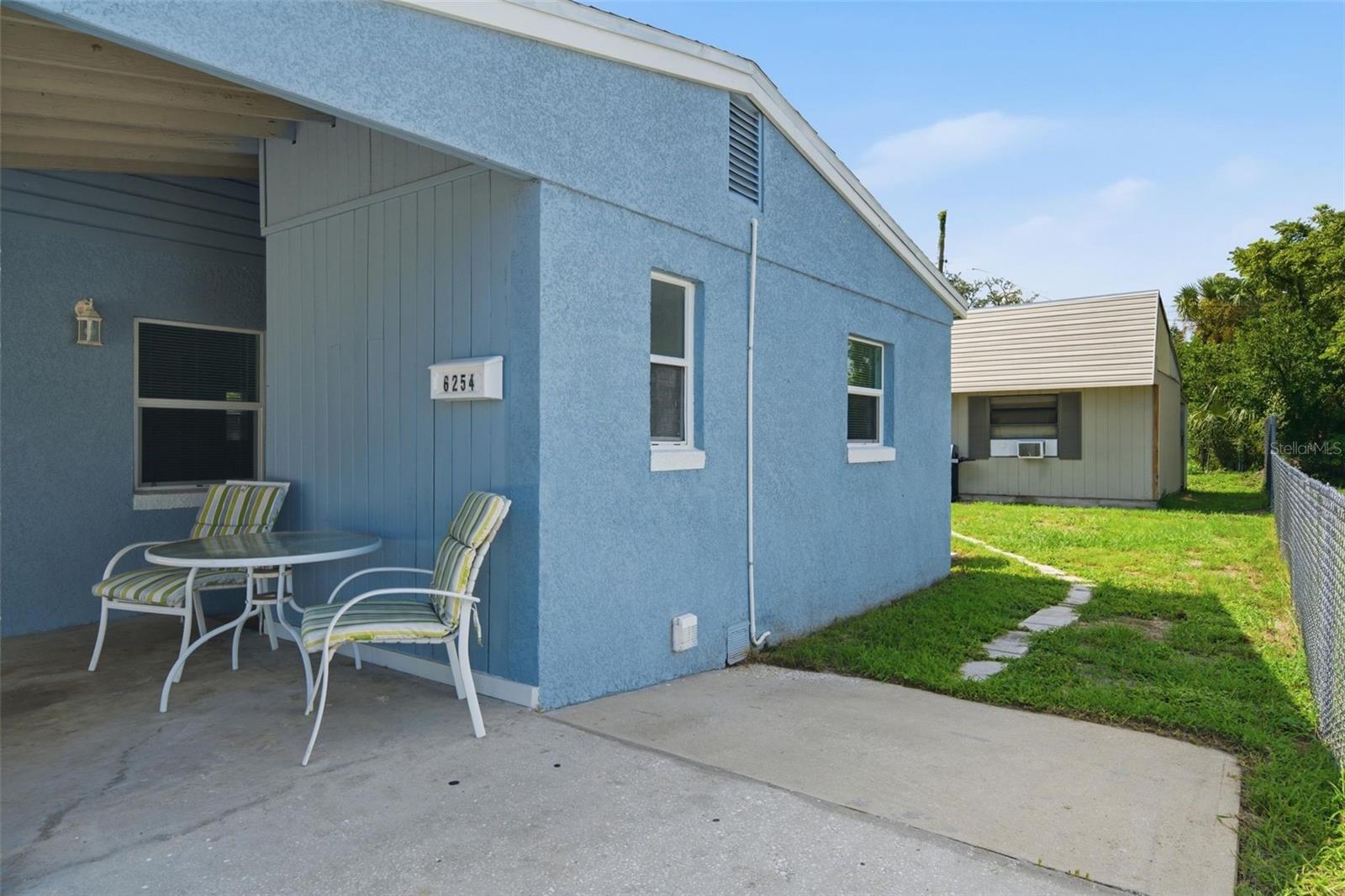 6252 Massachusetts Ave Property Photo 4