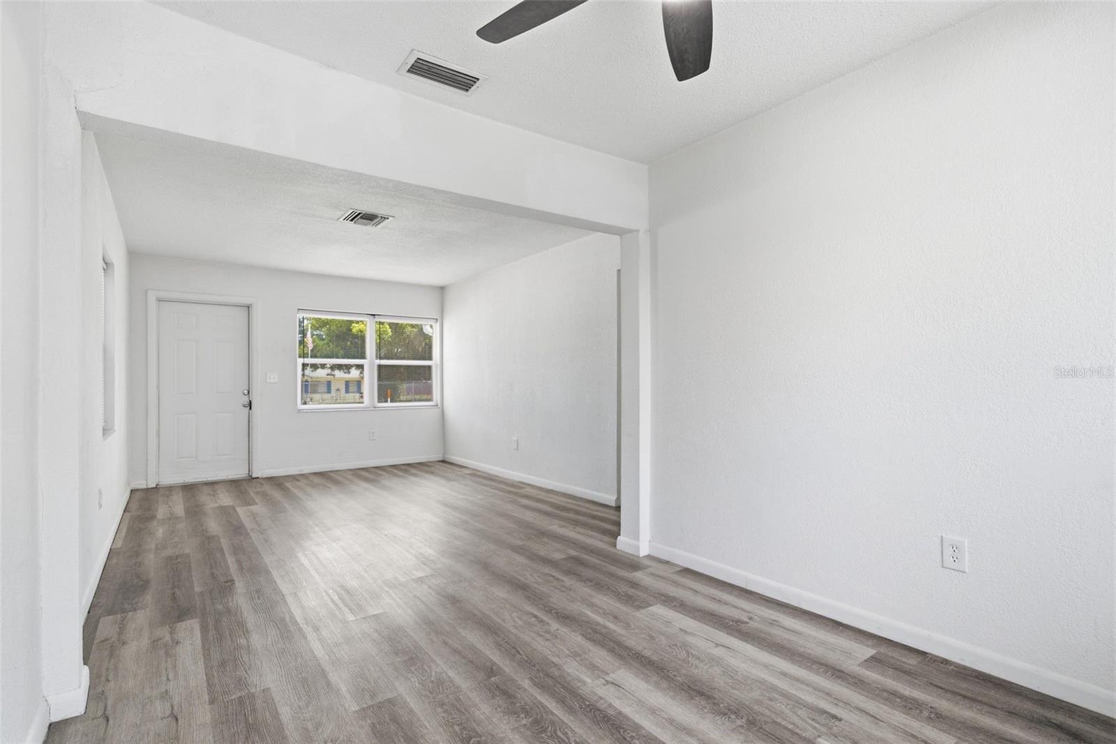6252 Massachusetts Ave Property Photo 19