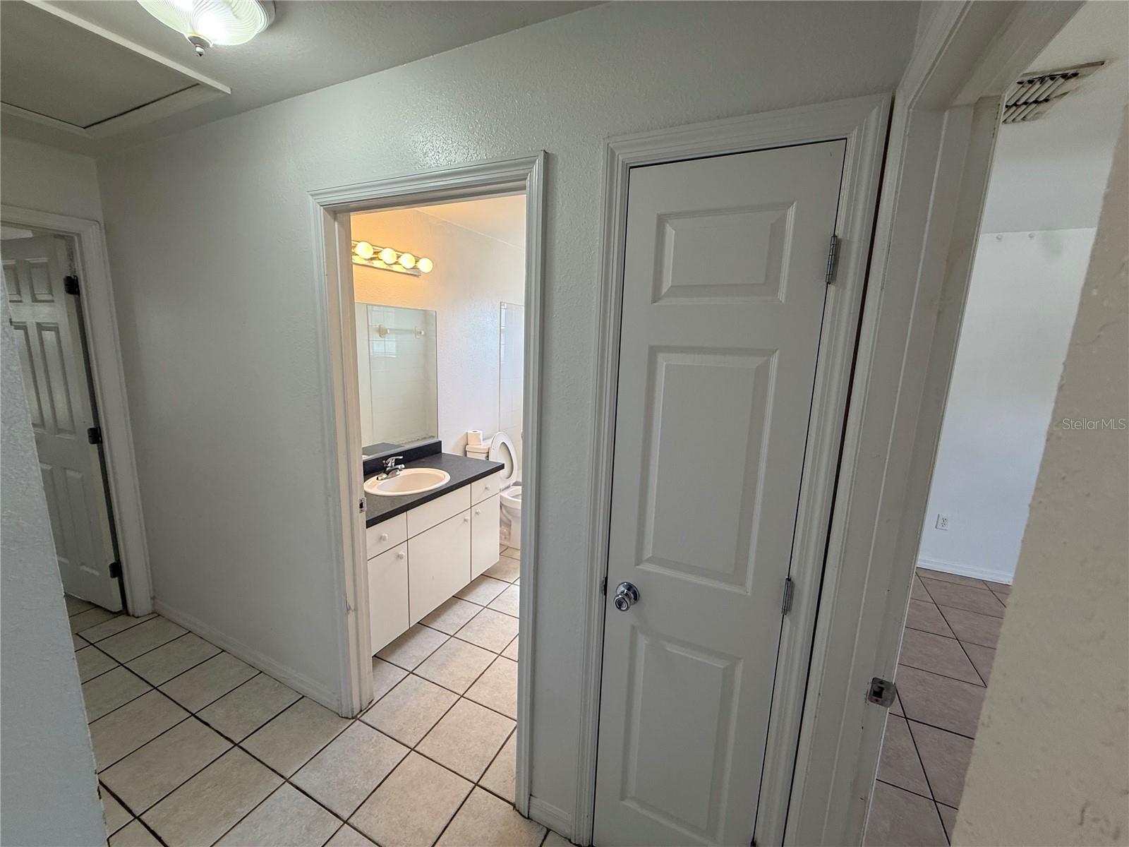 9515 Sw 31st Ct Property Photo 10