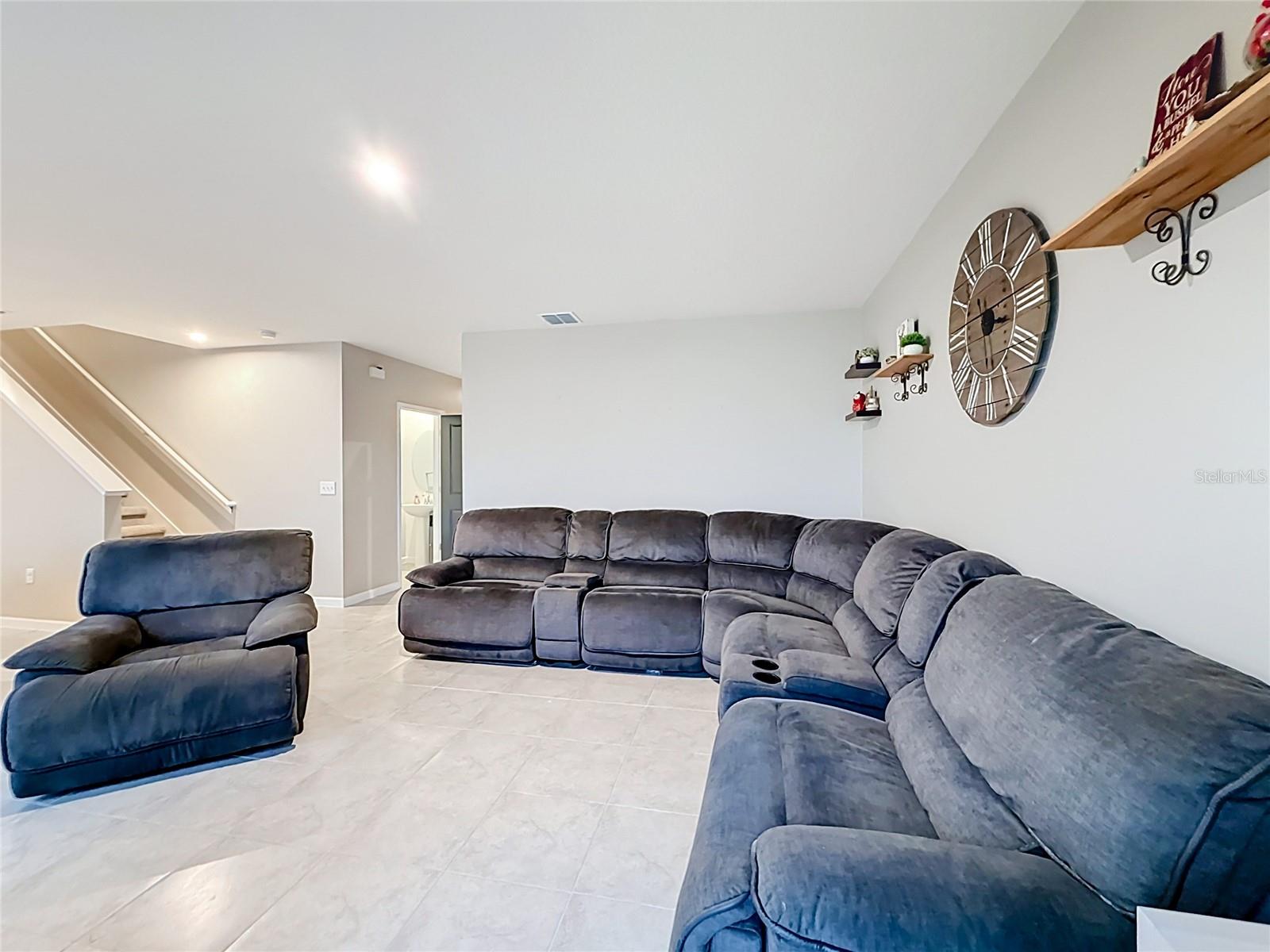 1586 Texas Ave Property Photo 7