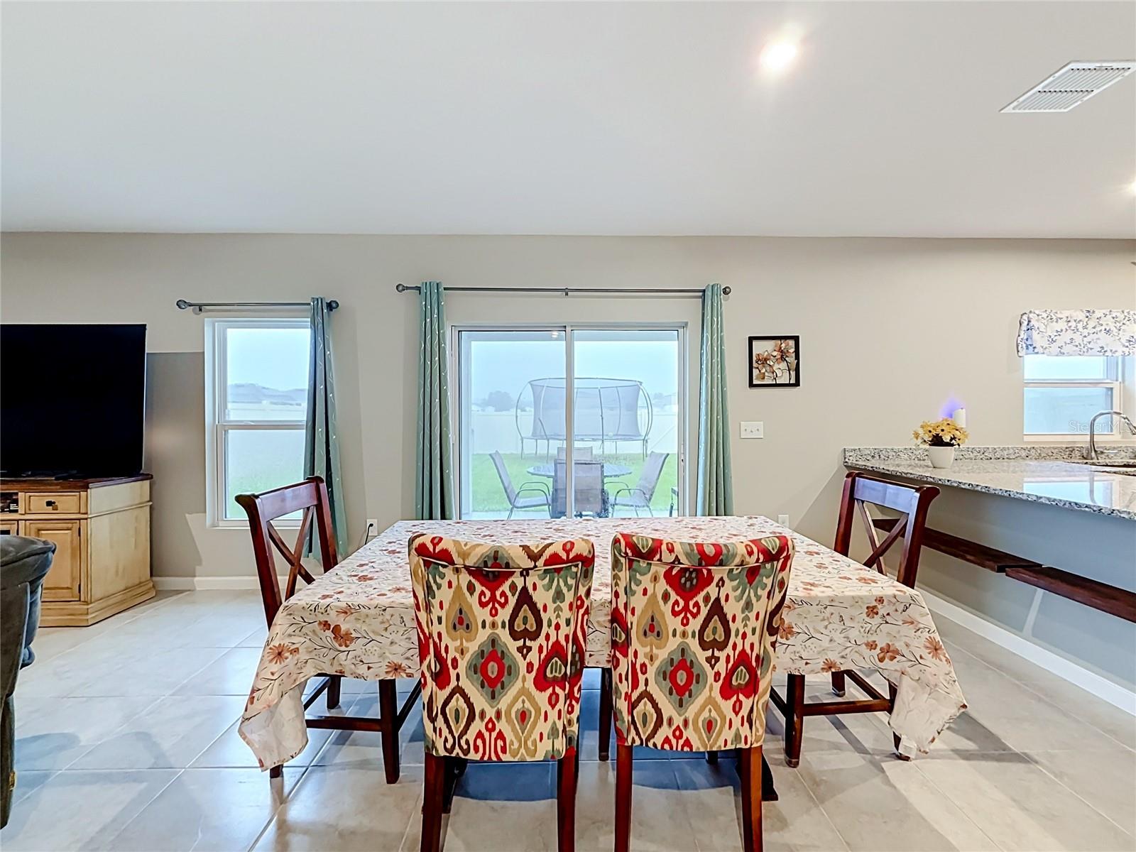 1586 Texas Ave Property Photo 11
