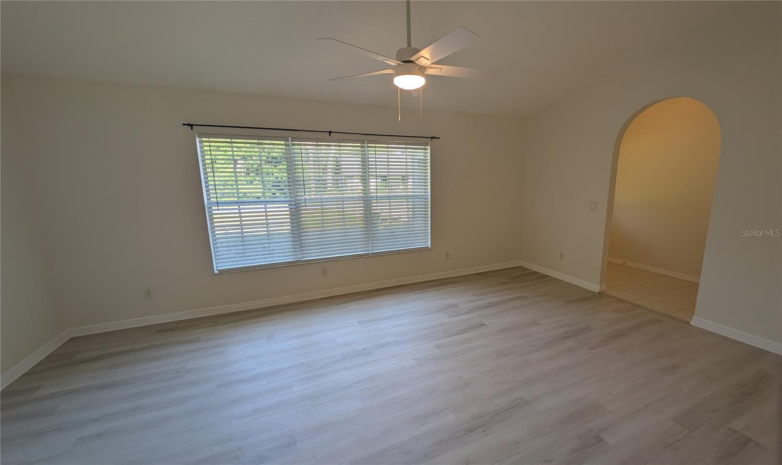 4023 N Eagle Nest Pt Property Photo 5