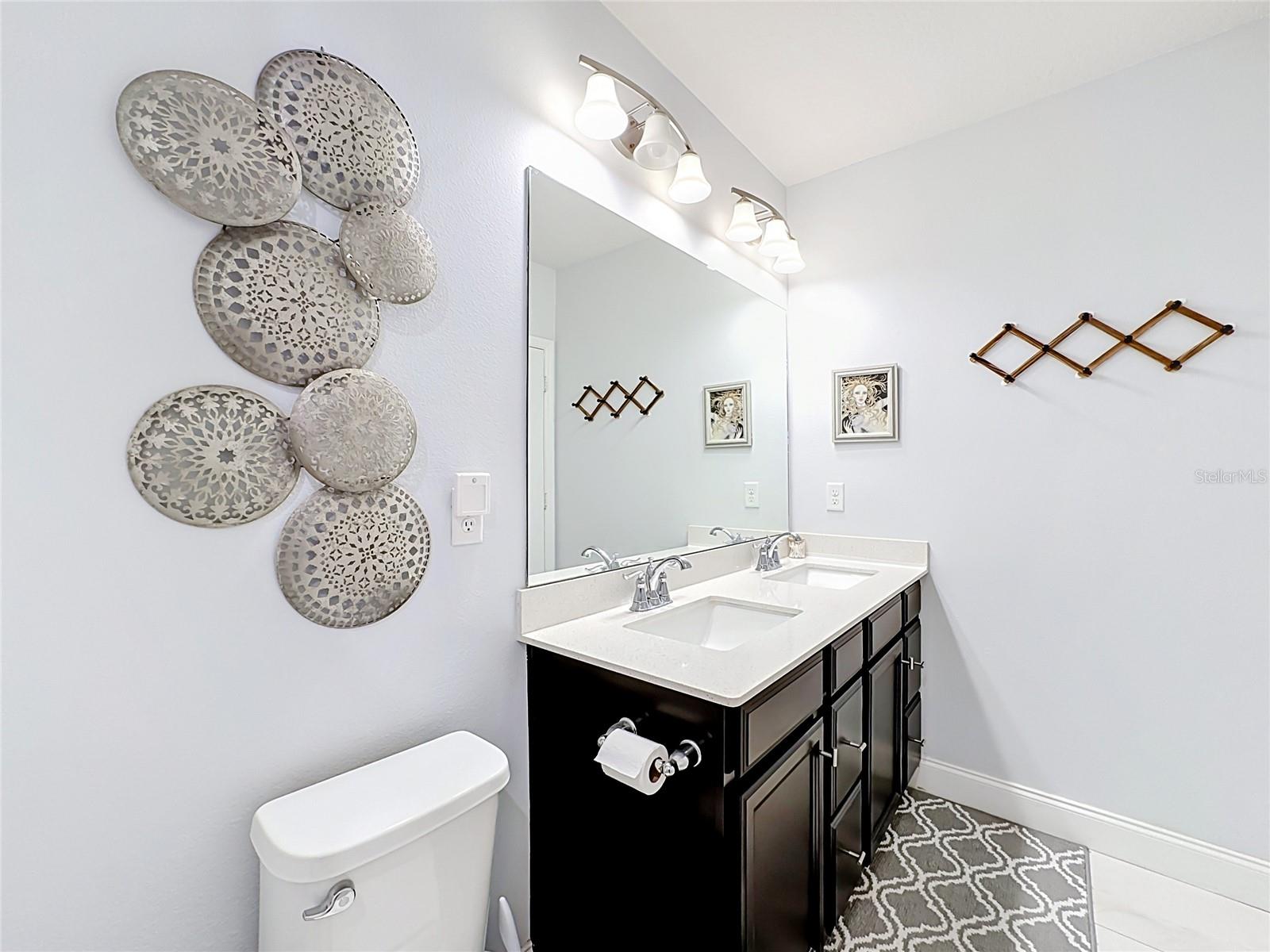 3628 Sapphire Hollow Way Property Photo 28