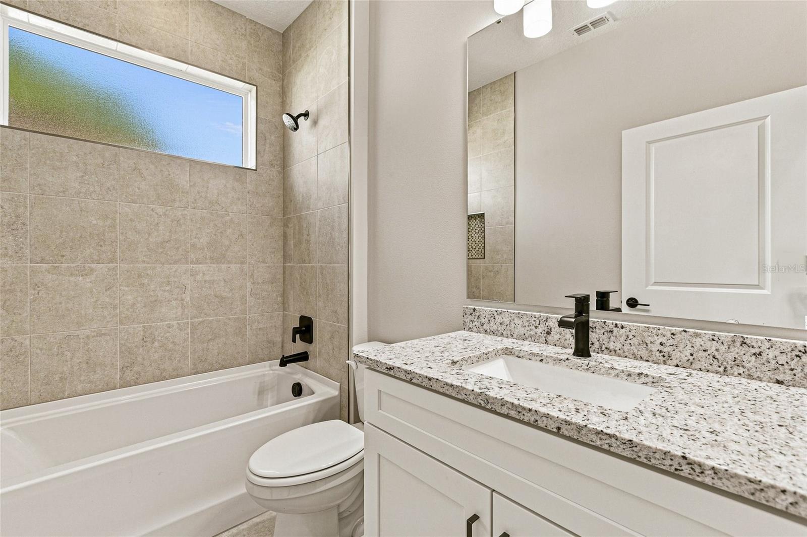 2171 Fallon Blvd Ne Property Photo 31
