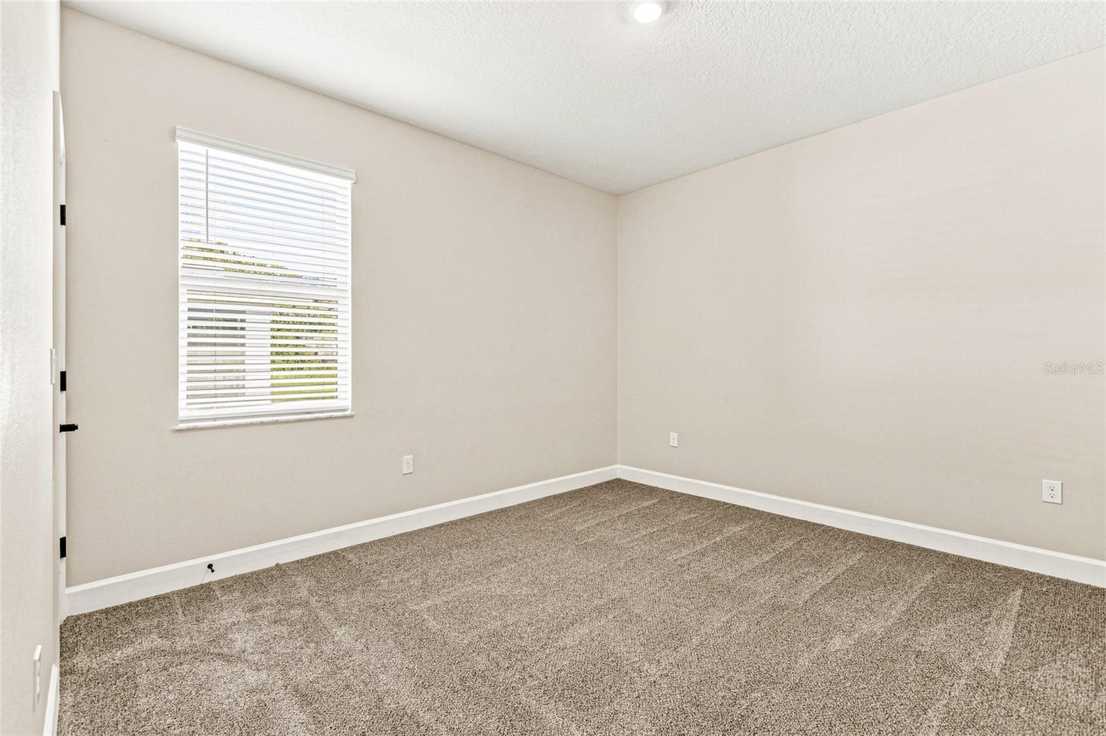 2171 Fallon Blvd Ne Property Photo 36
