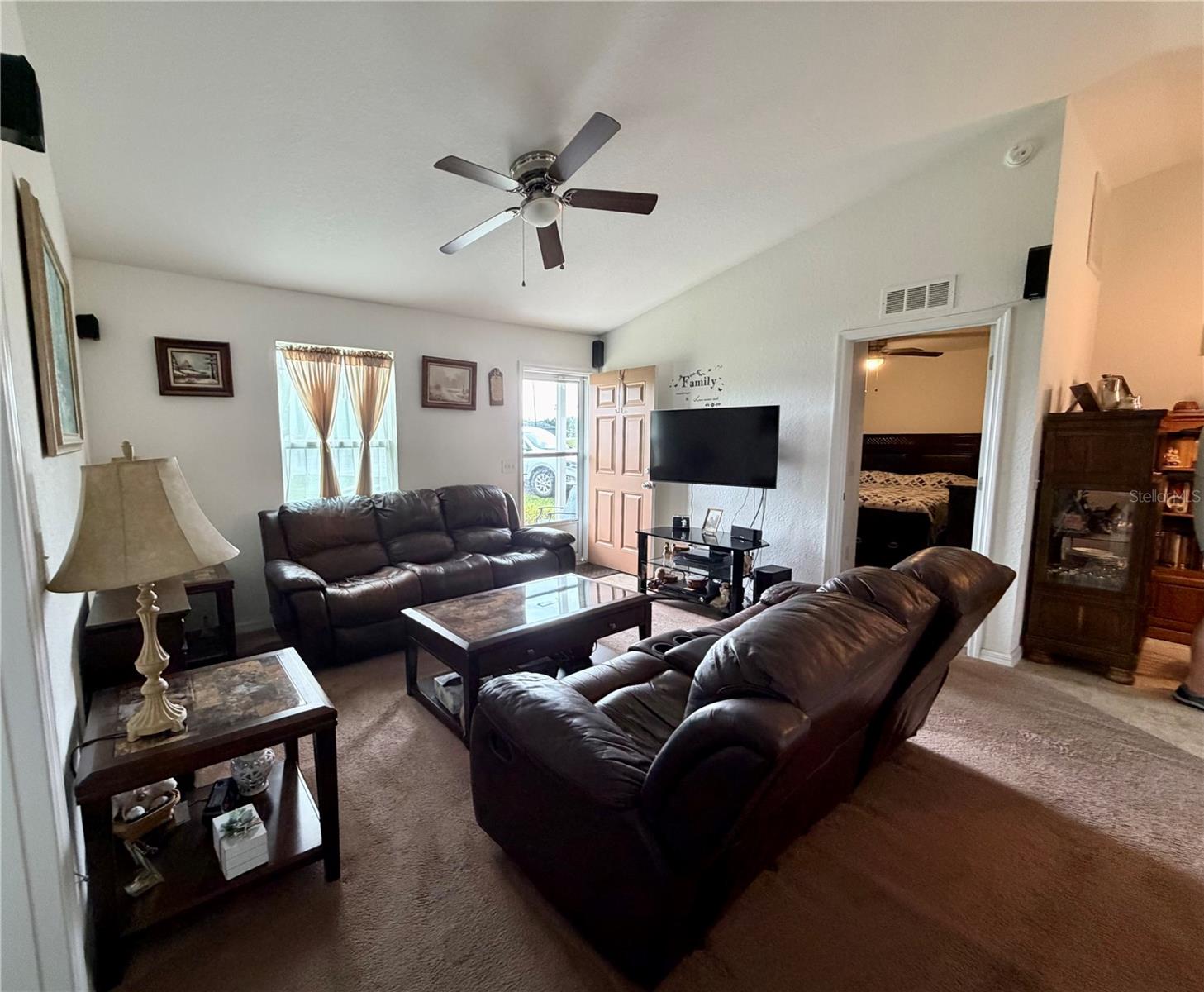 16 Willow Run Dr Property Photo 7