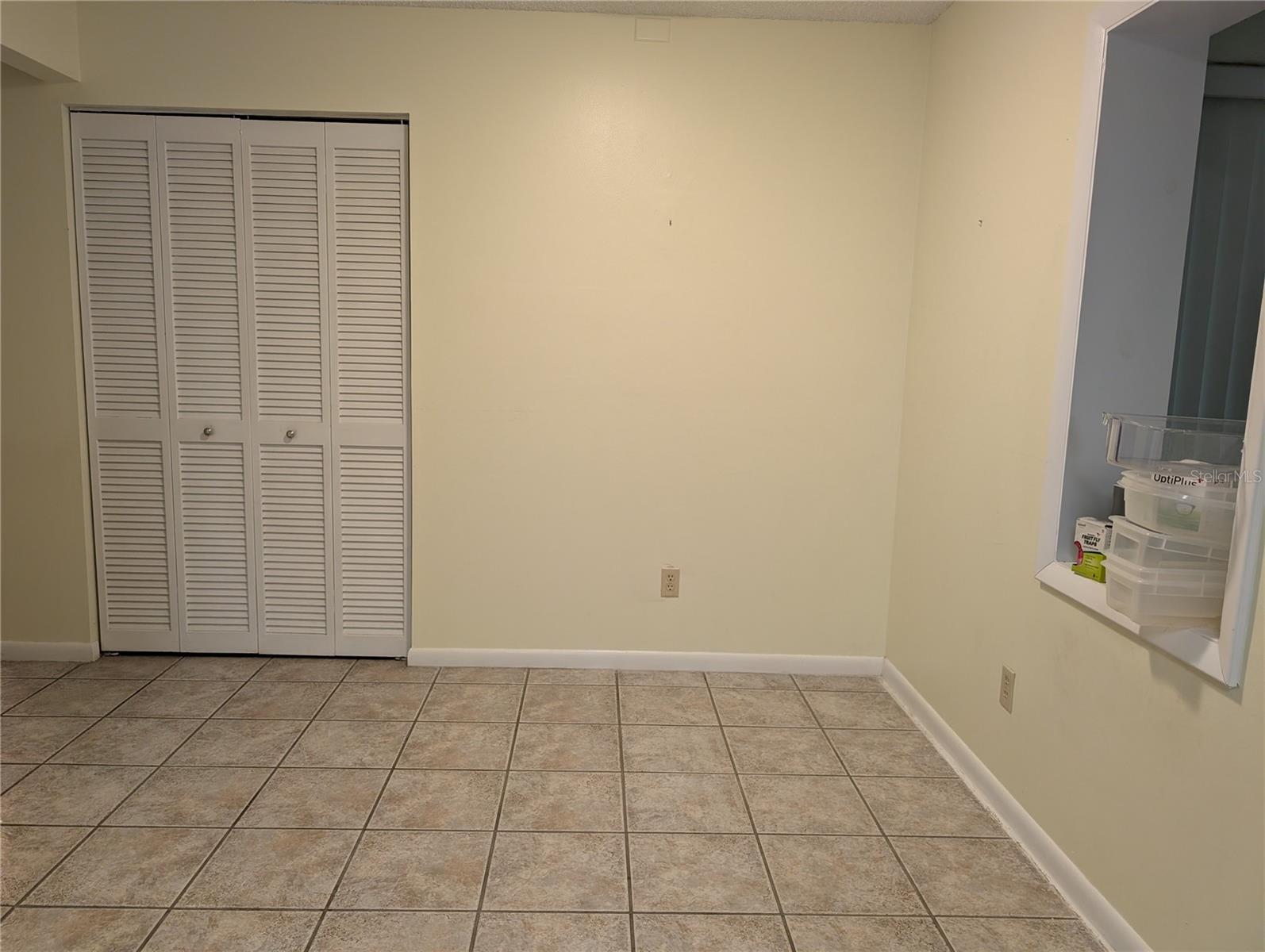 8580 Sw 90th Ln #d Property Photo 4