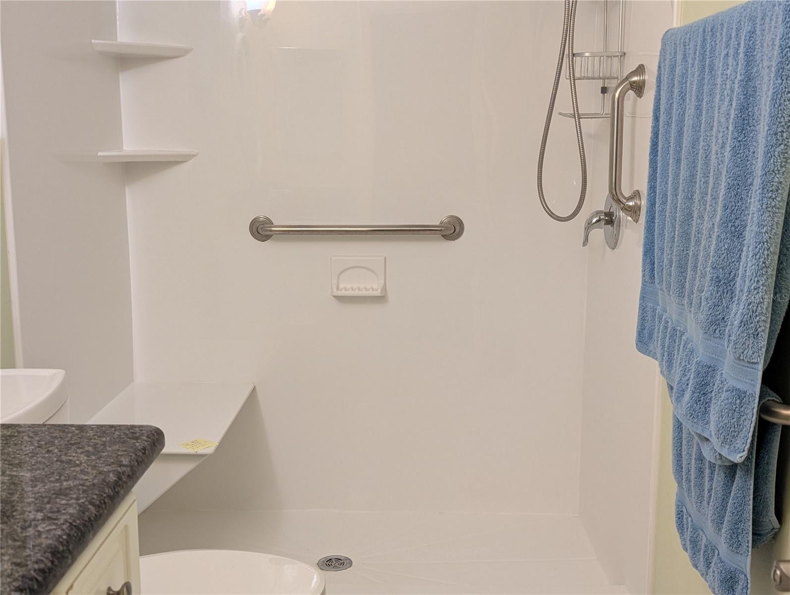 8580 Sw 90th Ln #d Property Photo 9
