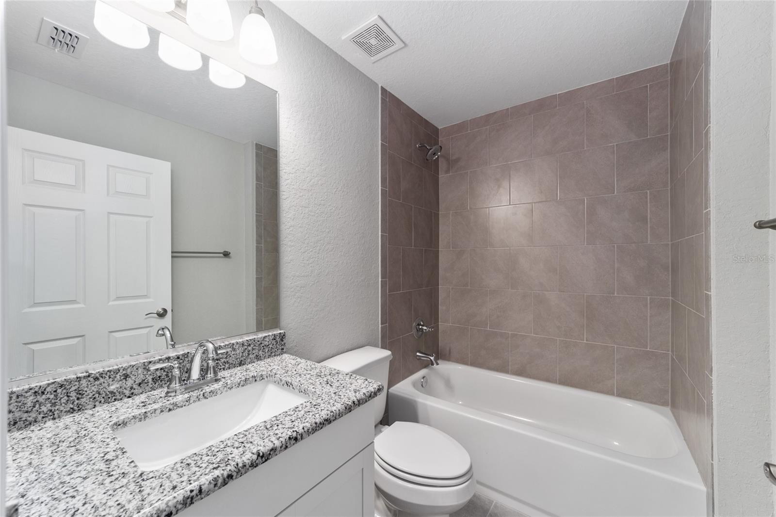 3617 Sw Breezy Point Dr Property Photo 12