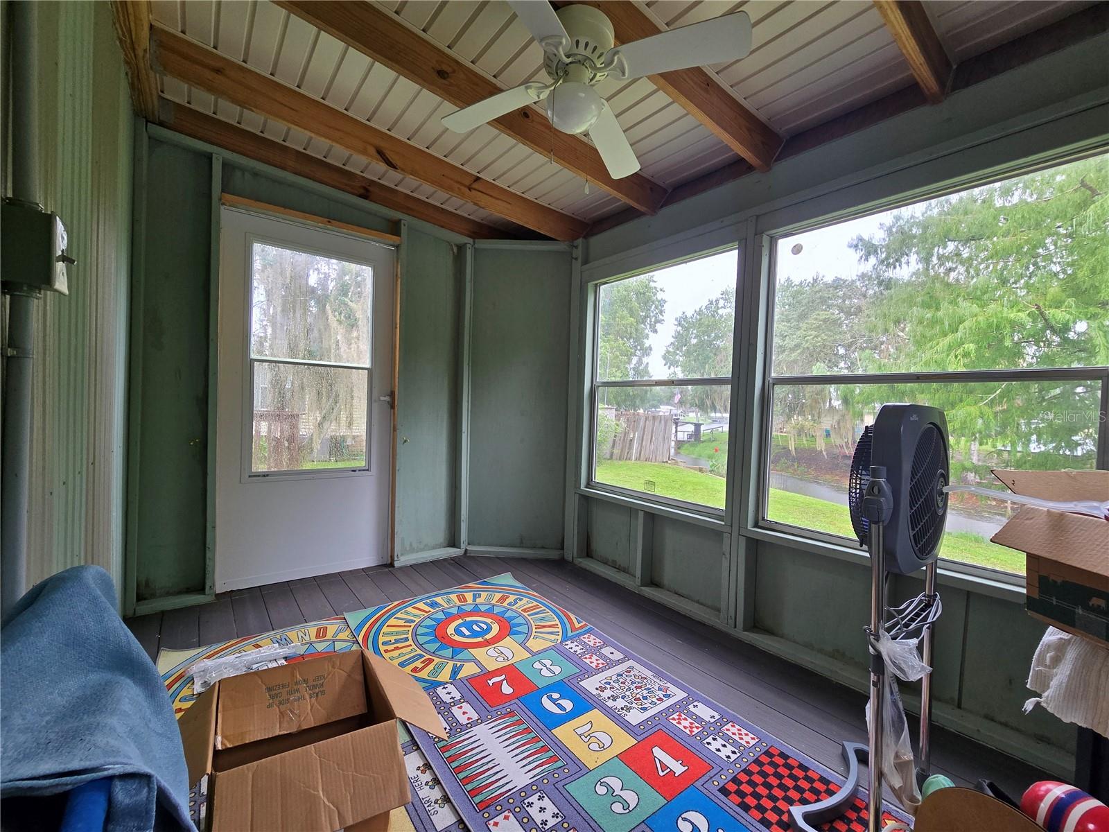 10292 E Pike Dr Property Photo 9