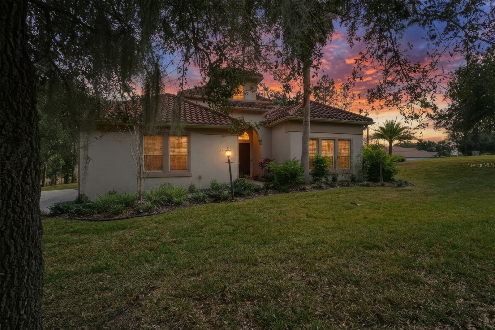 2257 N Hickory Glen Pt Property Photo 2