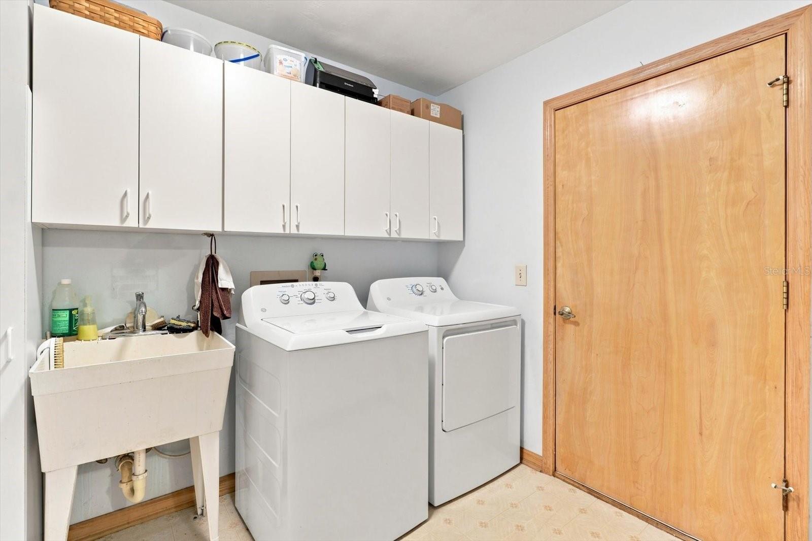 9251 Sw 192nd Ct Property Photo 44