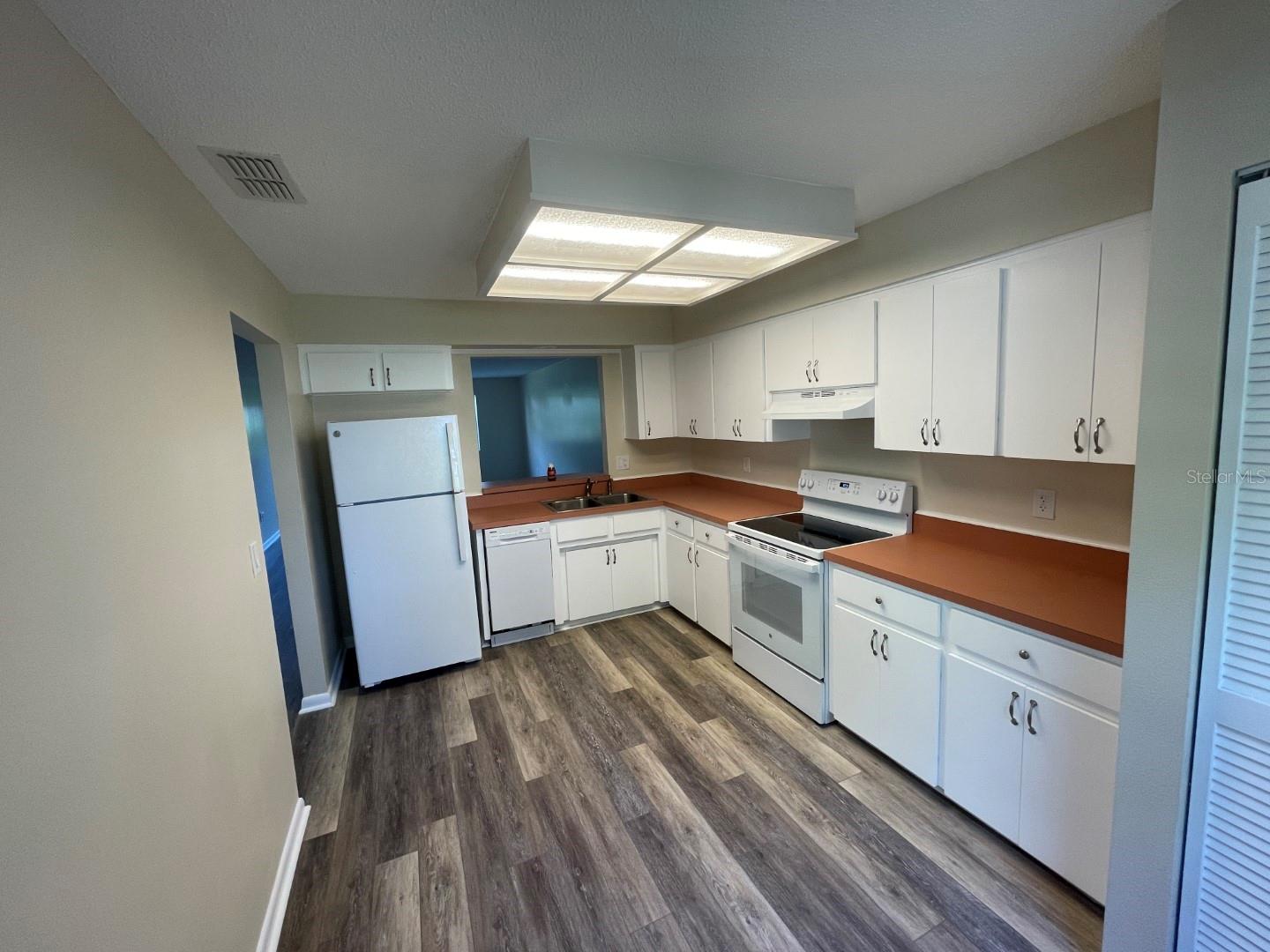6793 E Downing St Property Photo 4