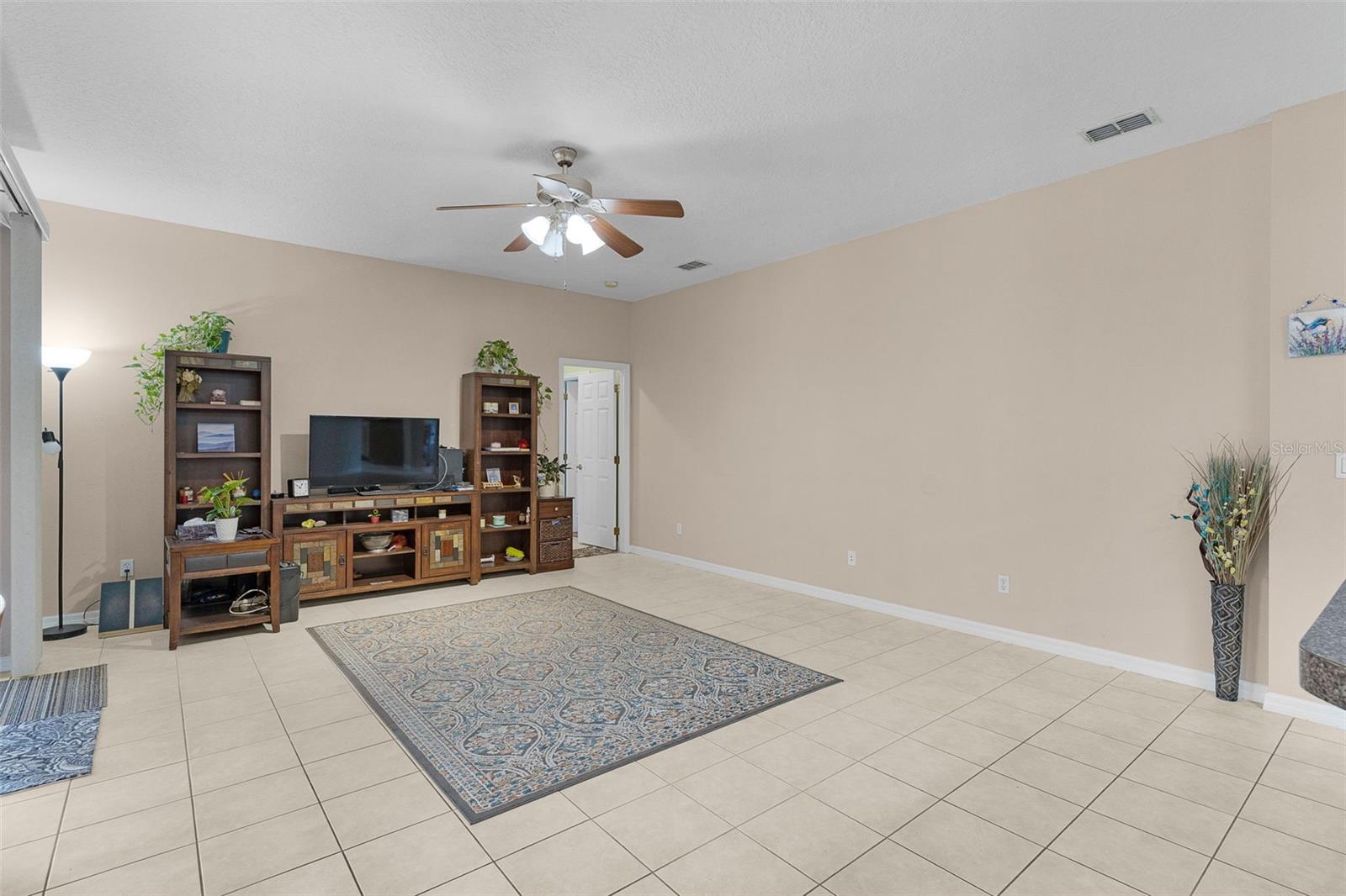 2660 Ledgemont Ct Property Photo 20